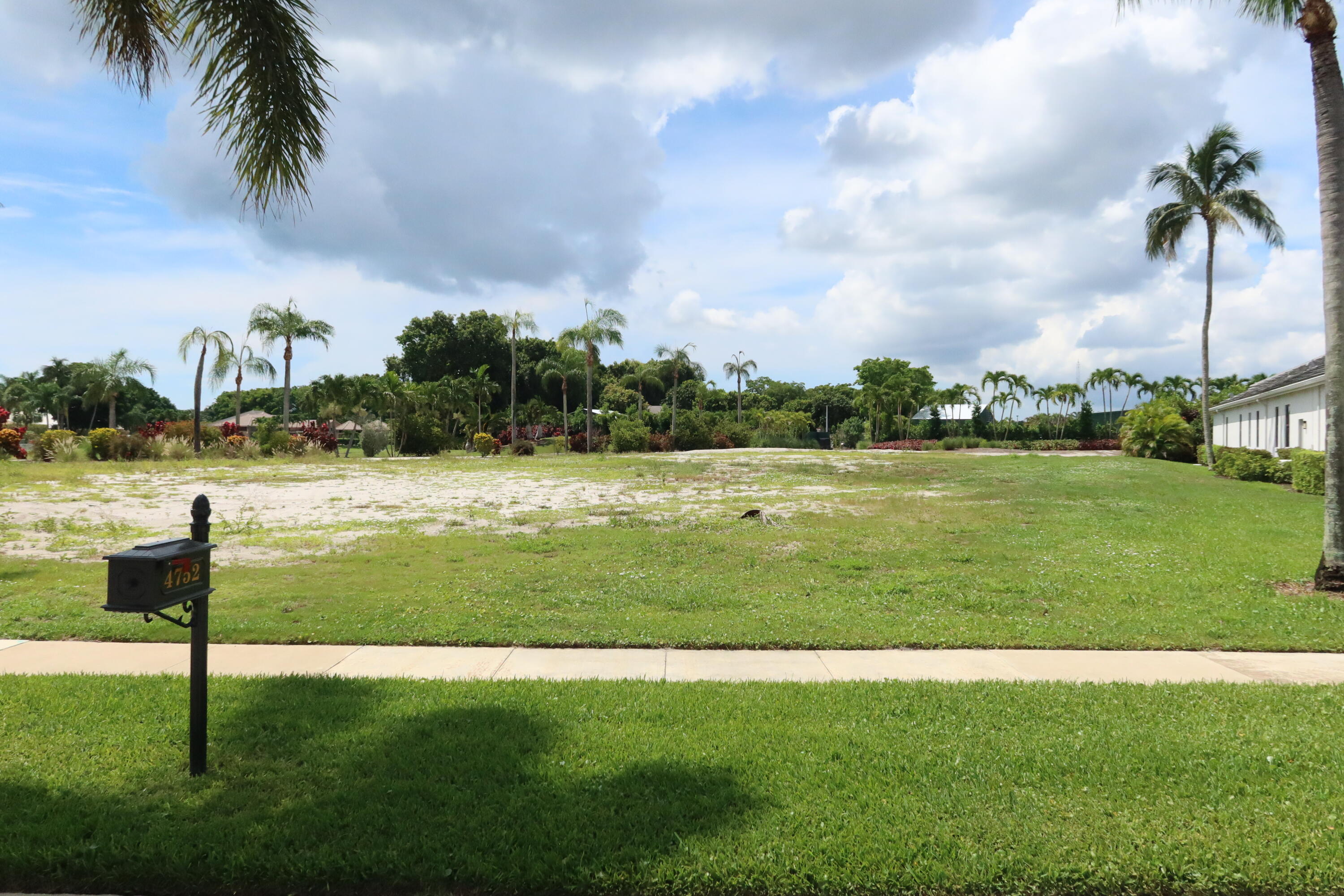 4752 BOCAIRE, Boca Raton FL 33487