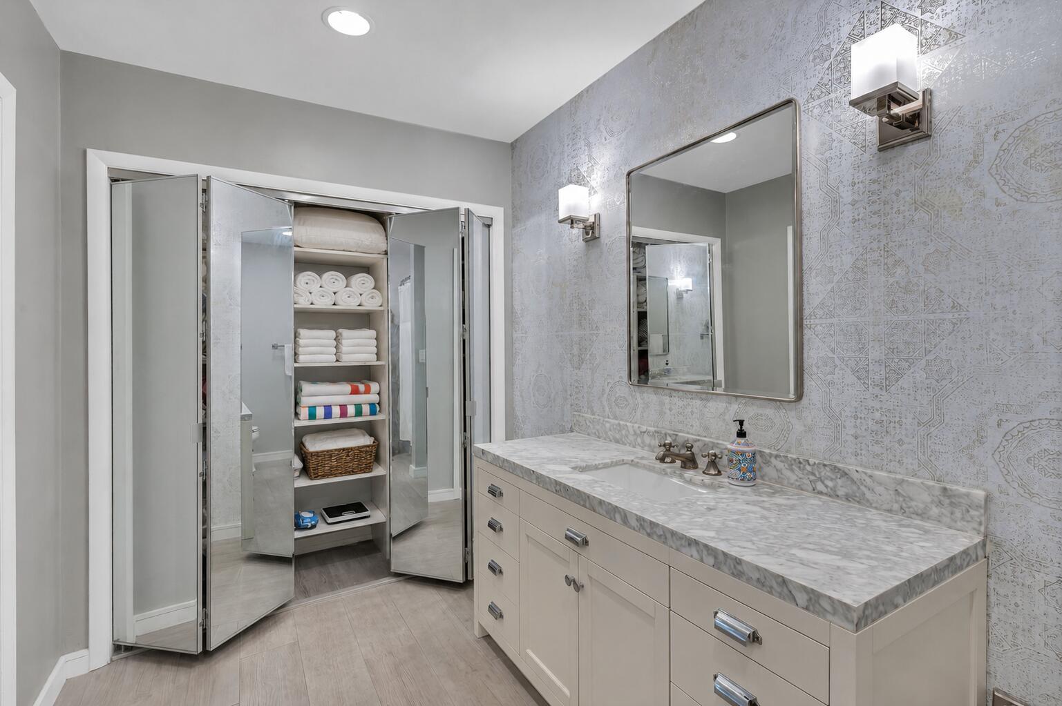 5106 Yellow Pine, Tamarac FL 33319