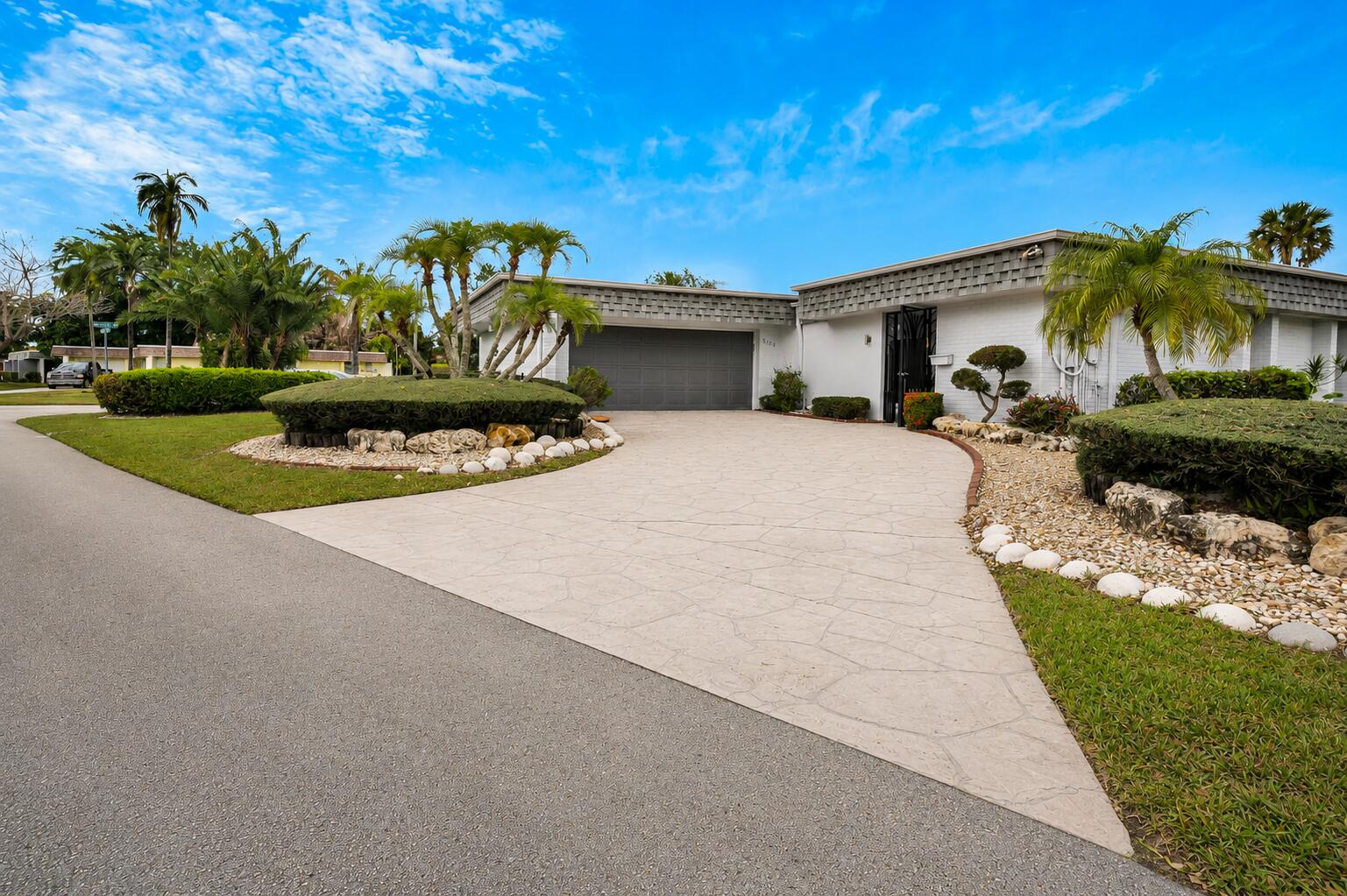 5106 Yellow Pine, Tamarac FL 33319