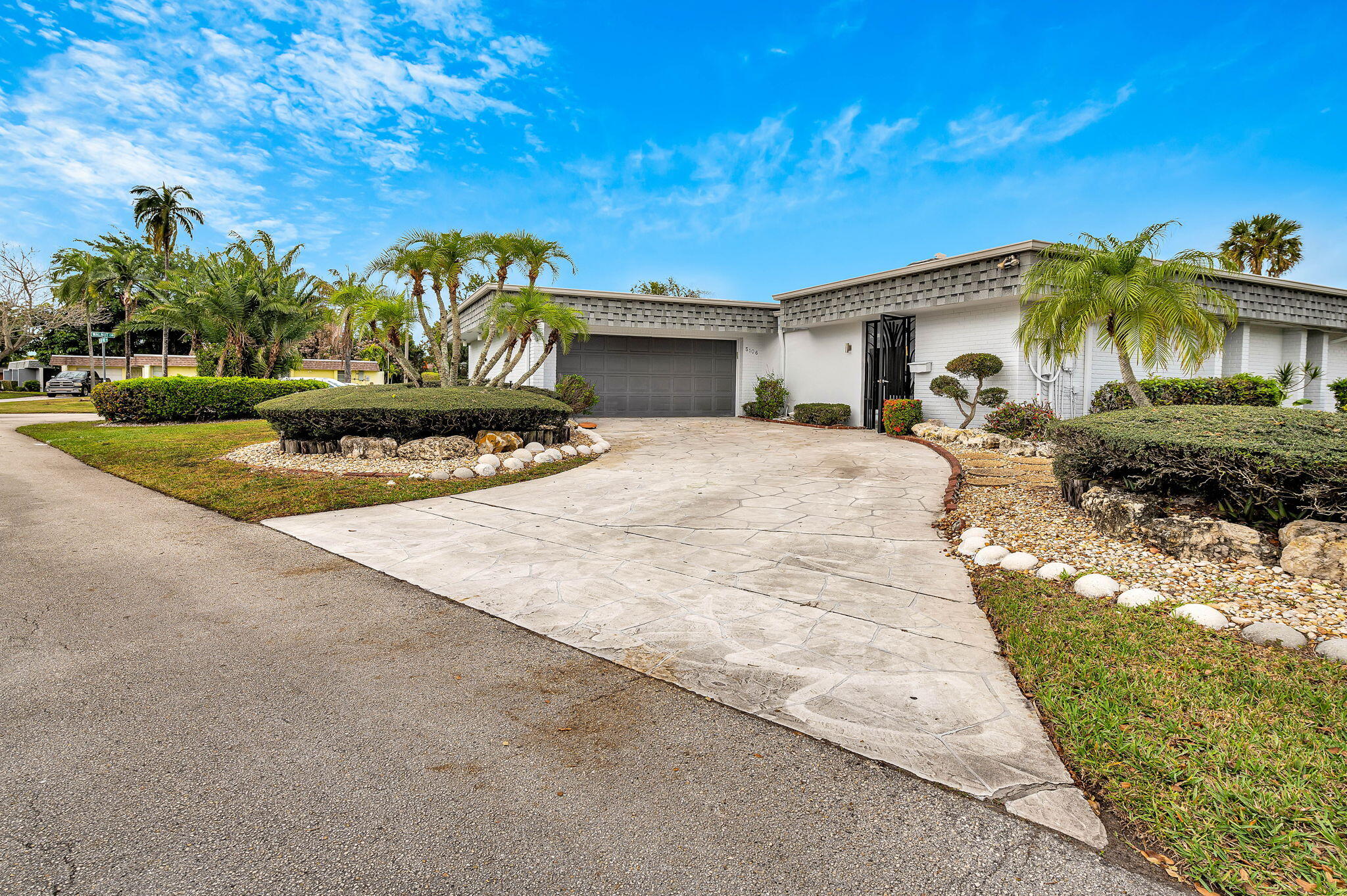 5106 Yellow Pine, Tamarac FL 33319