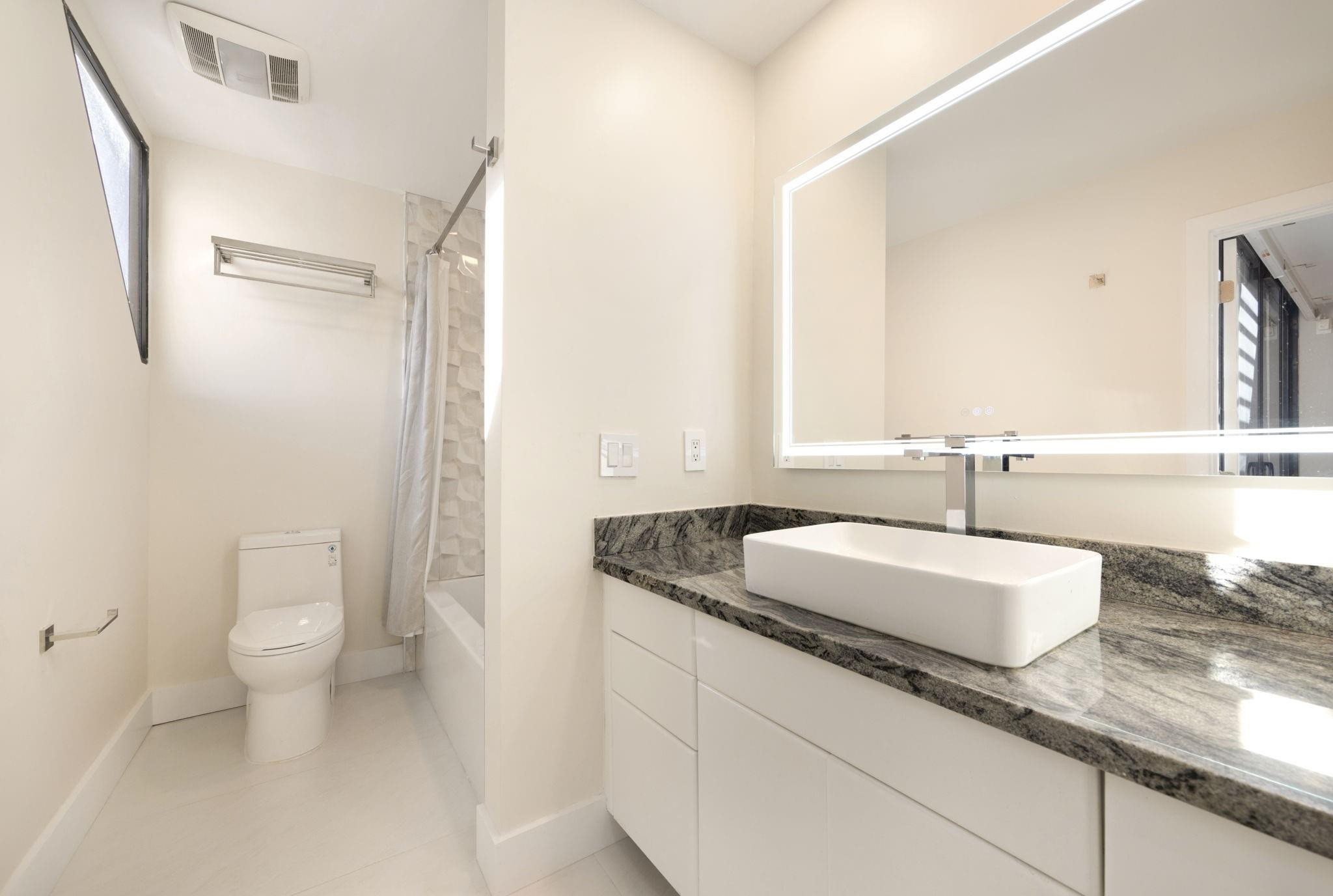 424 Hendricks #6, Fort Lauderdale FL 33301
