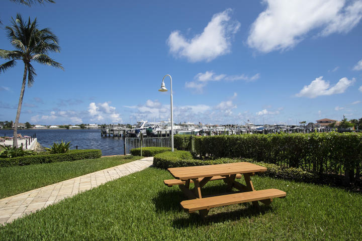 160 YACHT CLUB #210, Hypoluxo FL 33462