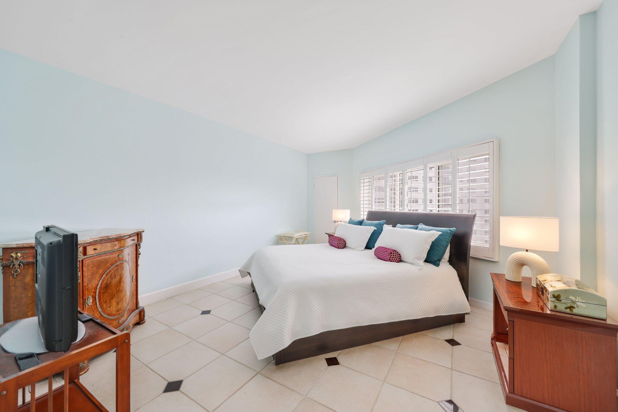 333 SUNSET #501, Fort Lauderdale FL 33301
