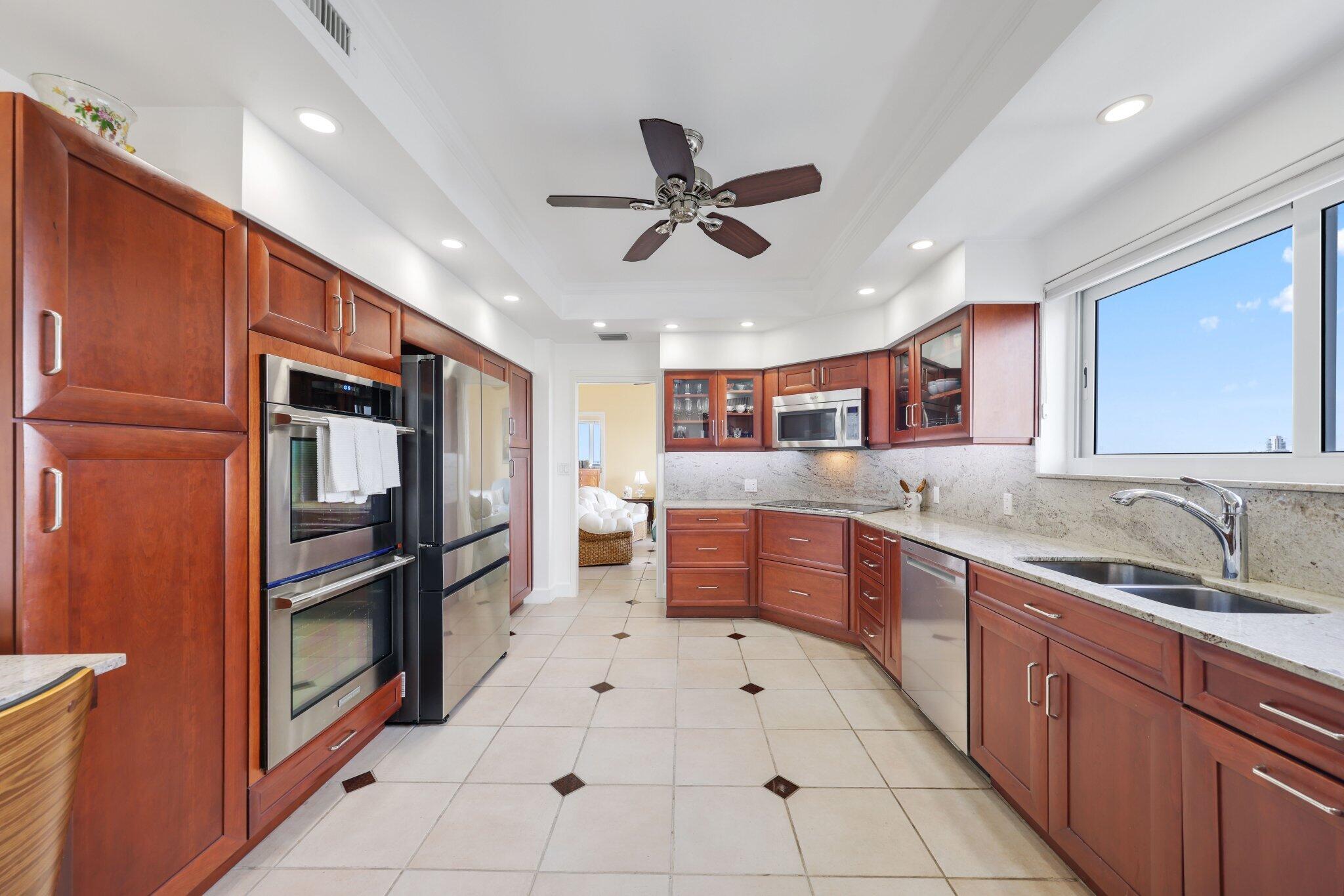 333 SUNSET #501, Fort Lauderdale FL 33301