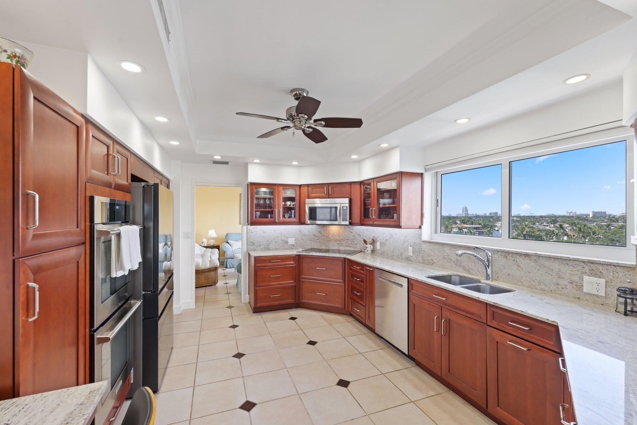 333 SUNSET #501, Fort Lauderdale FL 33301