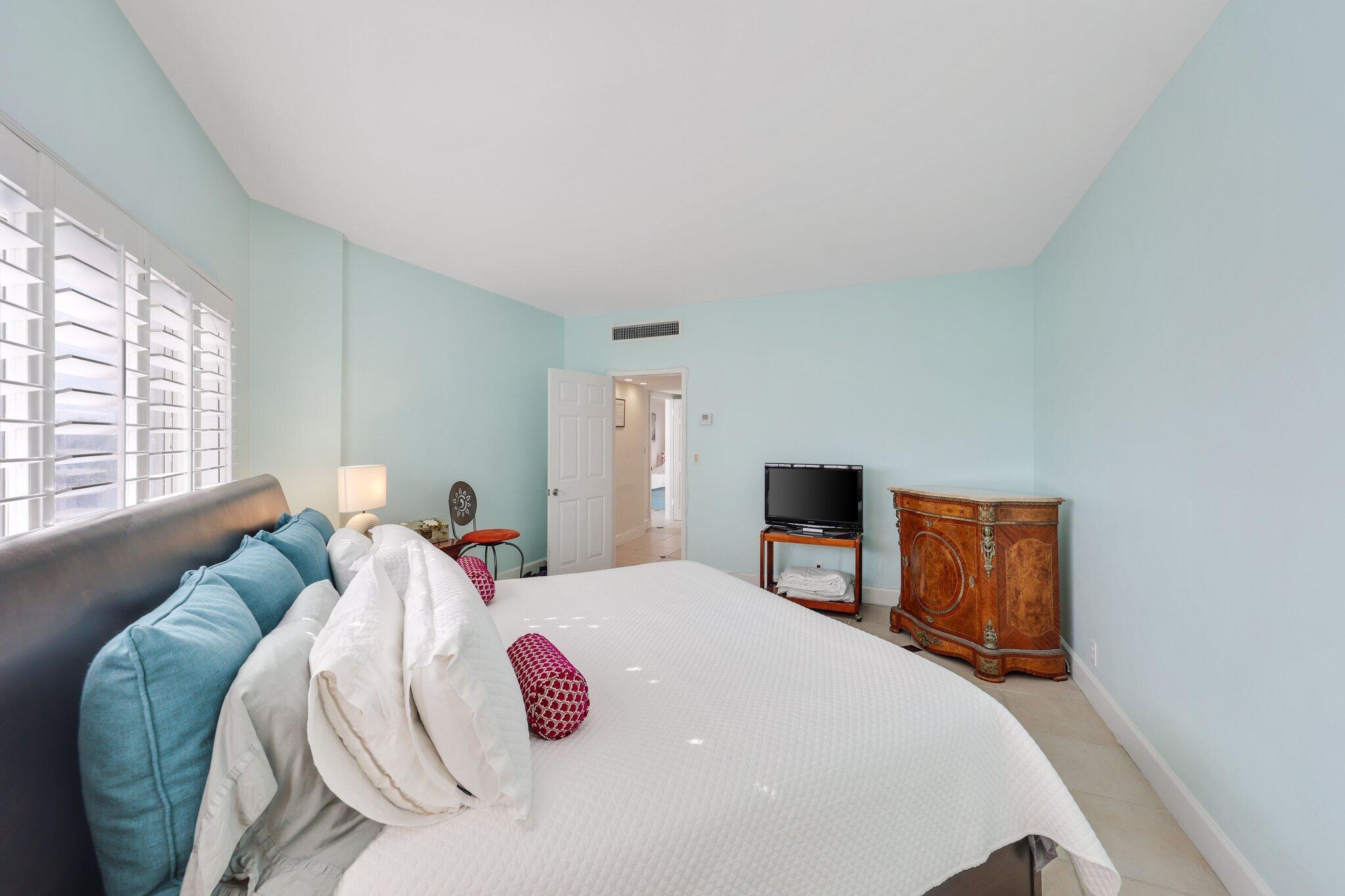 333 SUNSET #501, Fort Lauderdale FL 33301