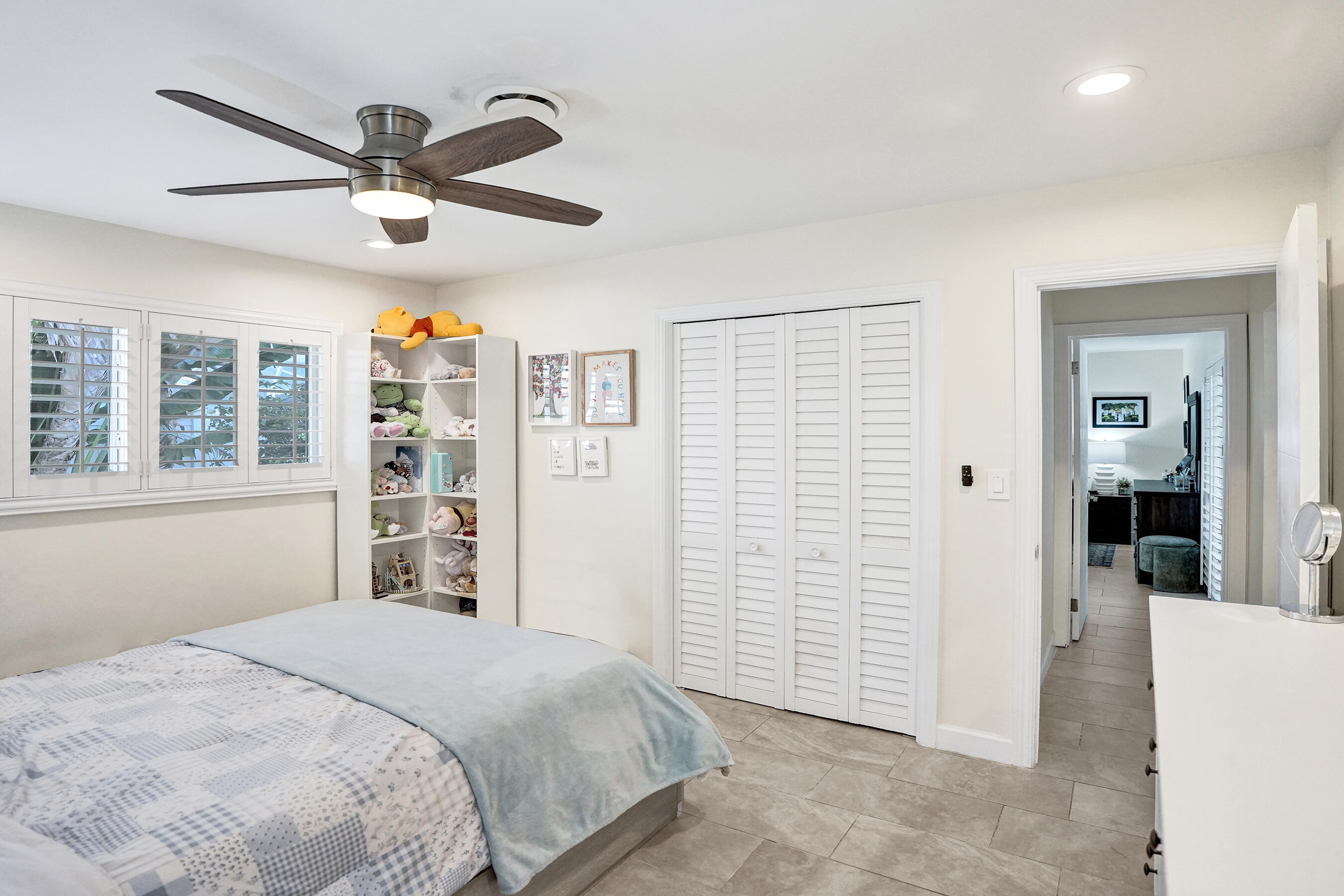 5707 NE 16TH, Fort Lauderdale FL 33334