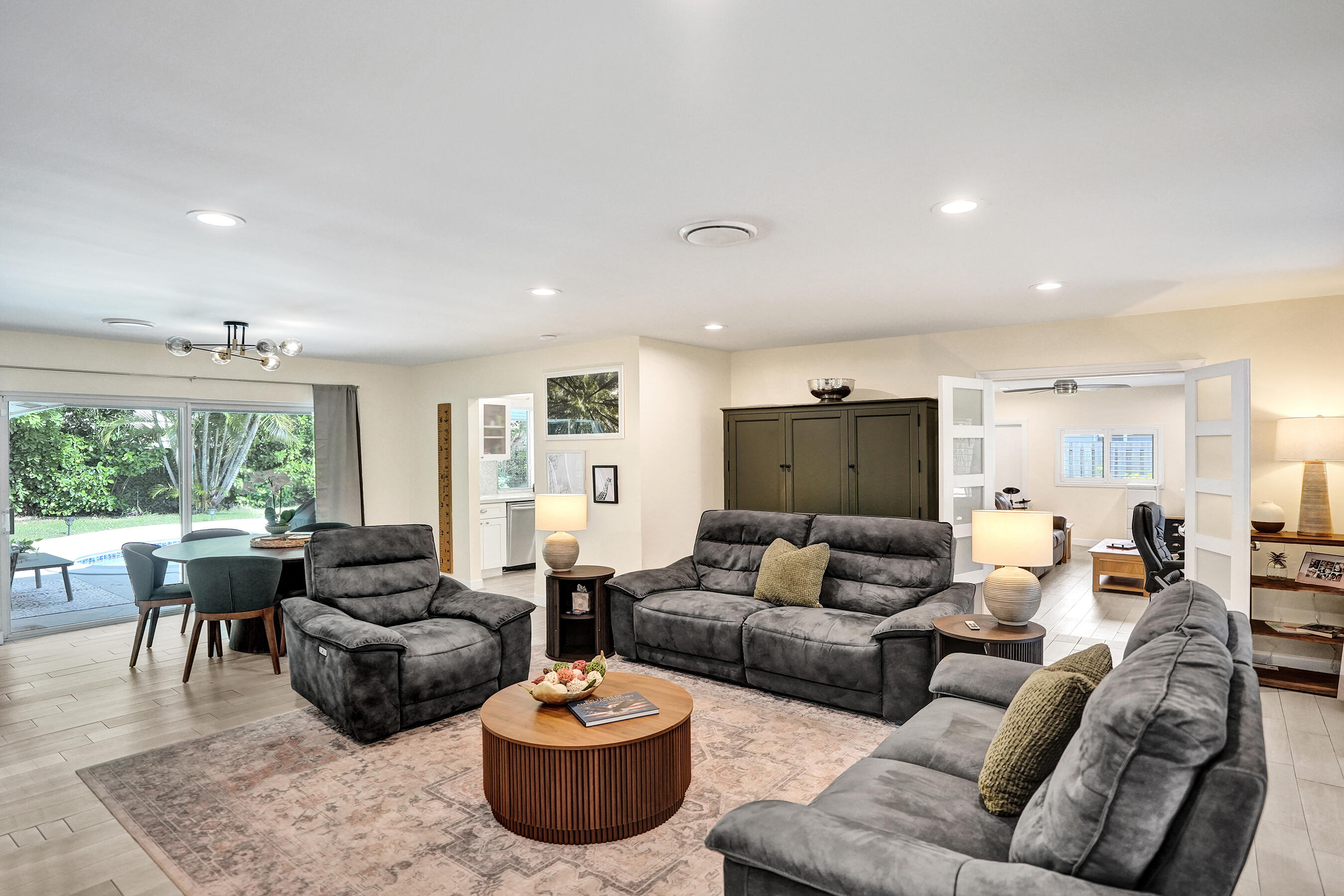 5707 NE 16TH, Fort Lauderdale FL 33334