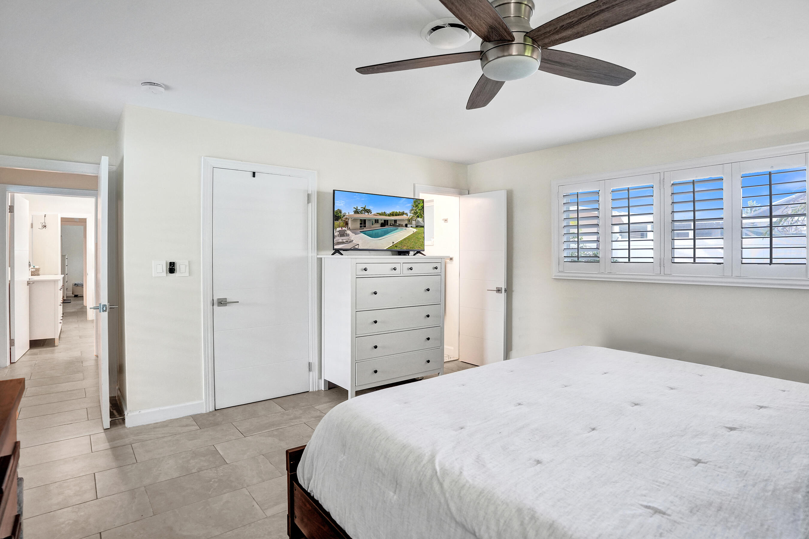 5707 NE 16TH, Fort Lauderdale FL 33334