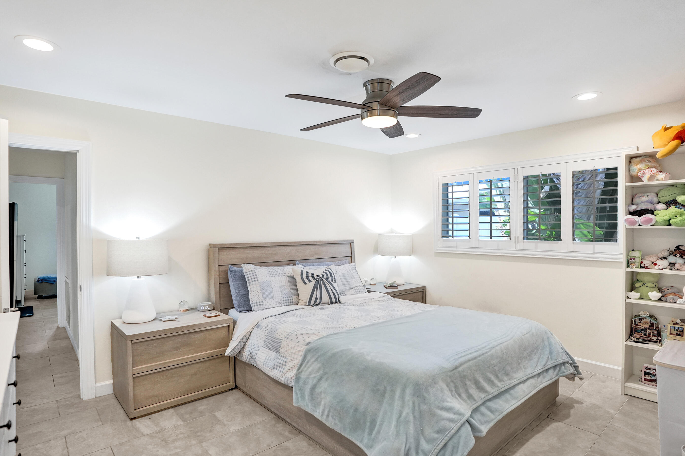 5707 NE 16TH, Fort Lauderdale FL 33334