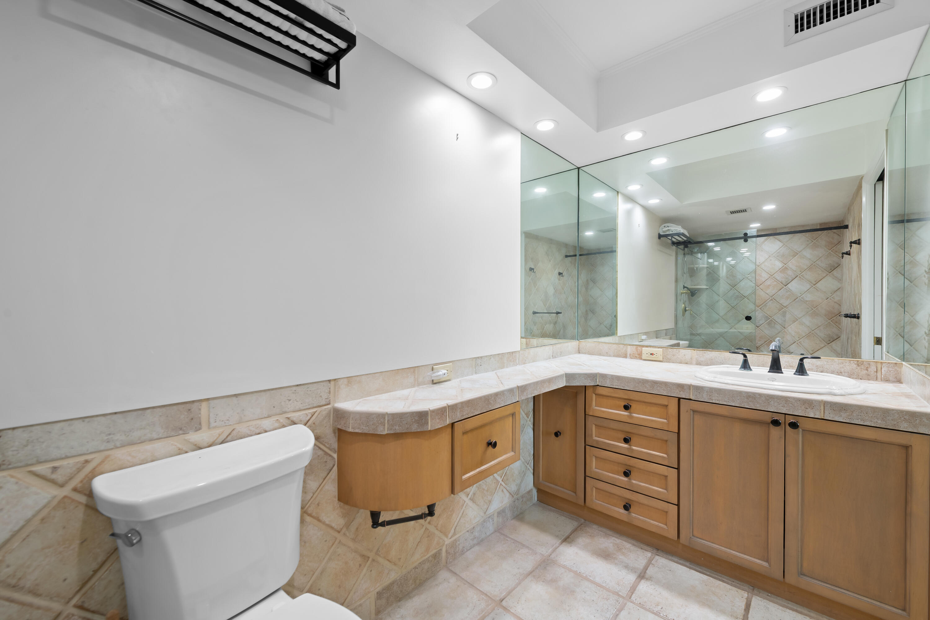 1201 RIVER REACH #202, Fort Lauderdale FL 33315