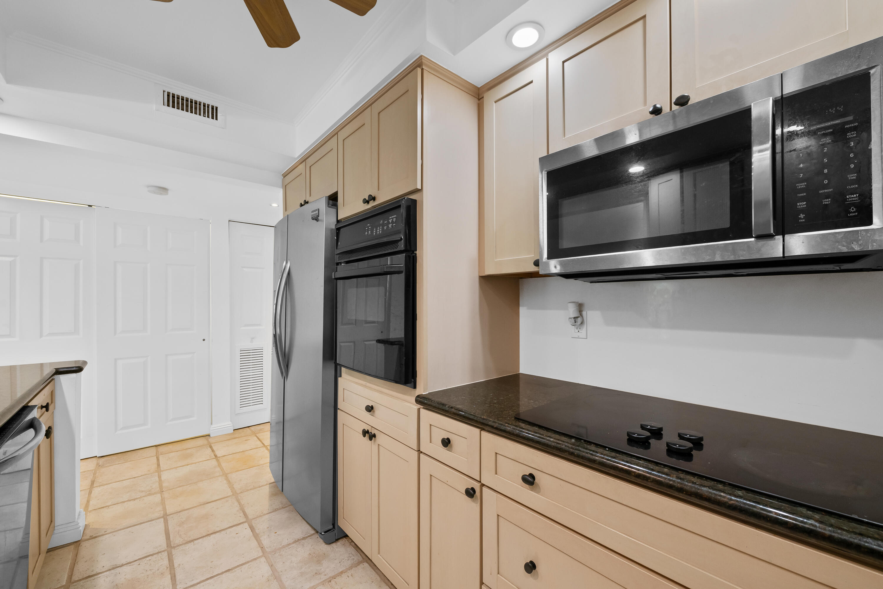 1201 RIVER REACH #202, Fort Lauderdale FL 33315