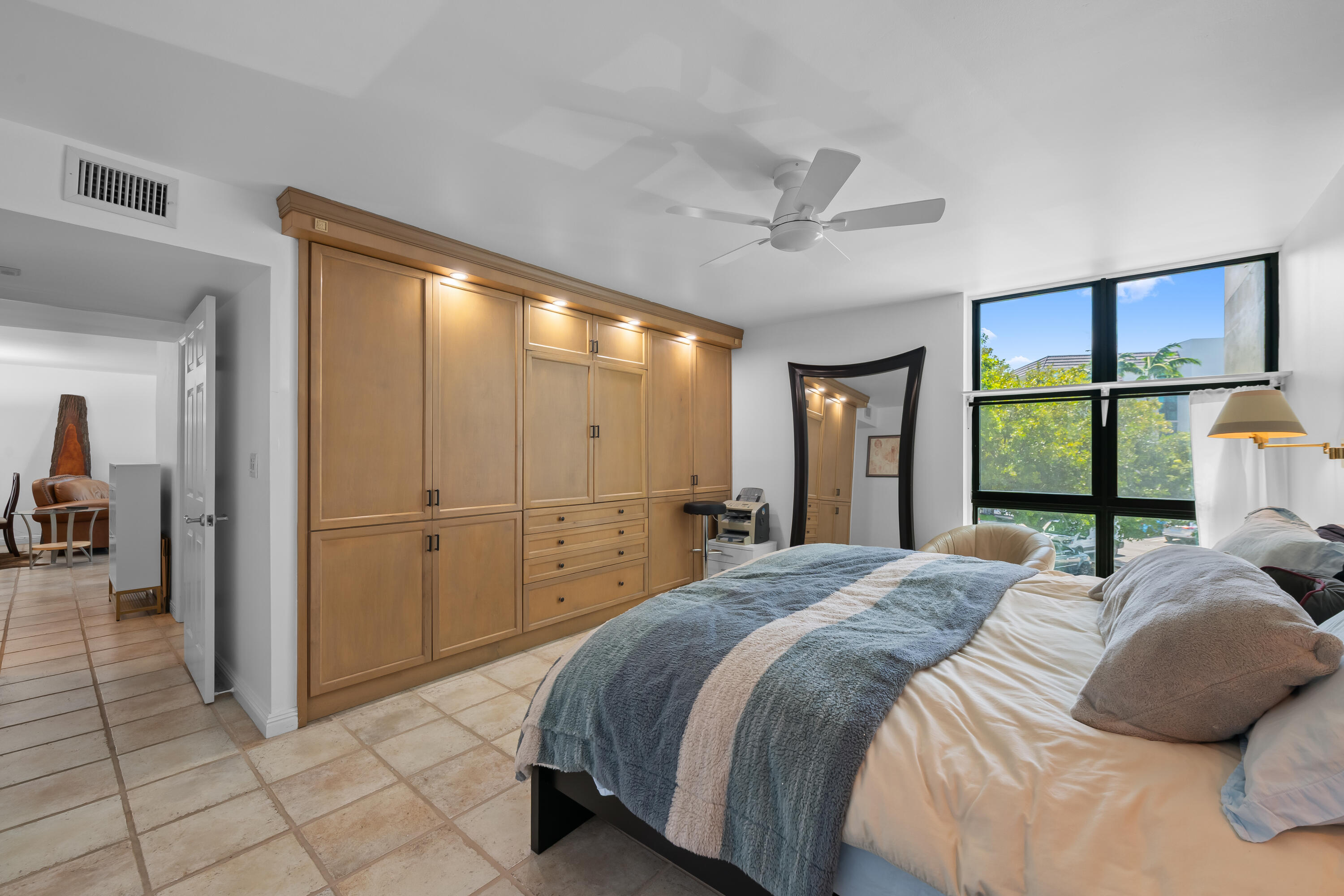 1201 RIVER REACH #202, Fort Lauderdale FL 33315