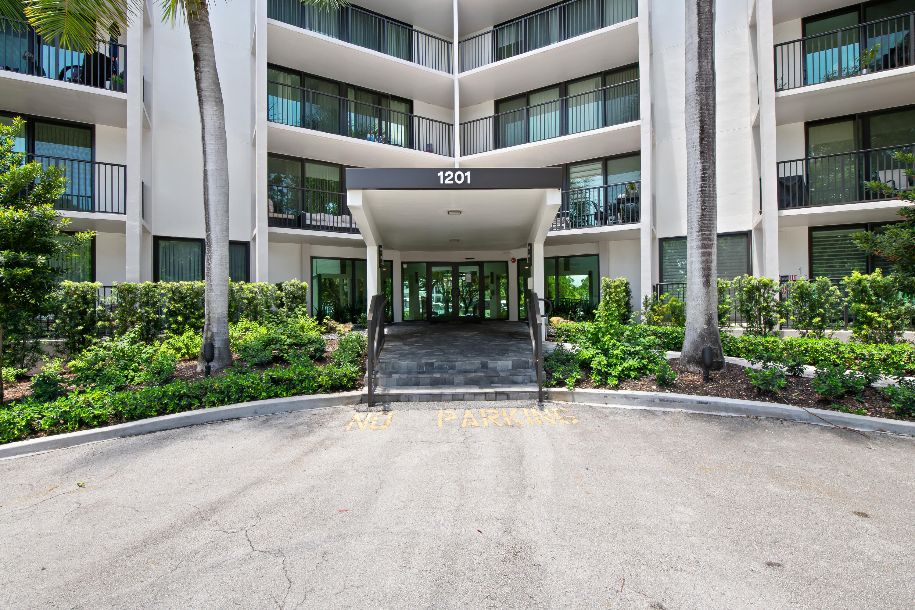 1201 RIVER REACH #202, Fort Lauderdale FL 33315