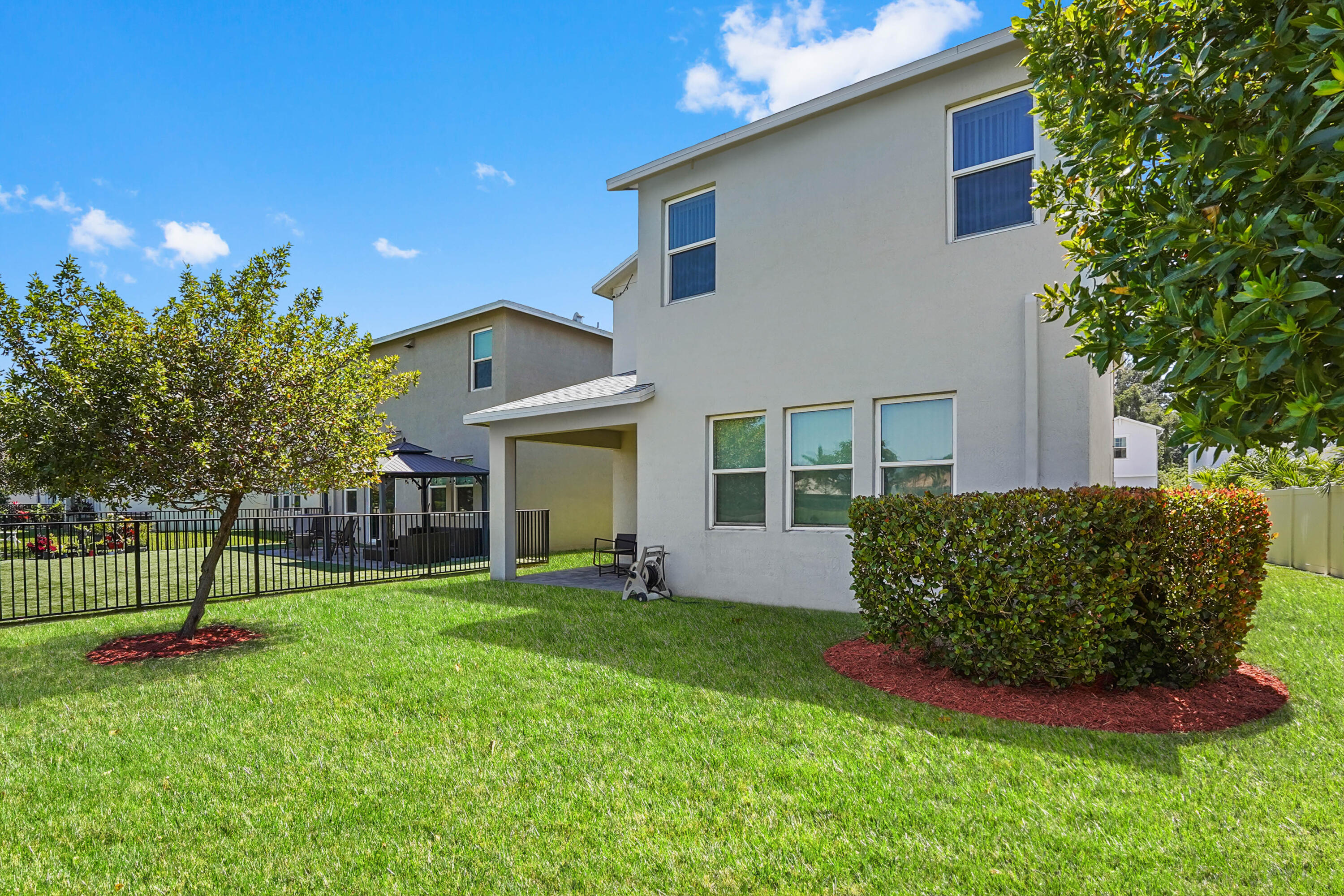 1826 Lake Cove, Lake Worth FL 33460