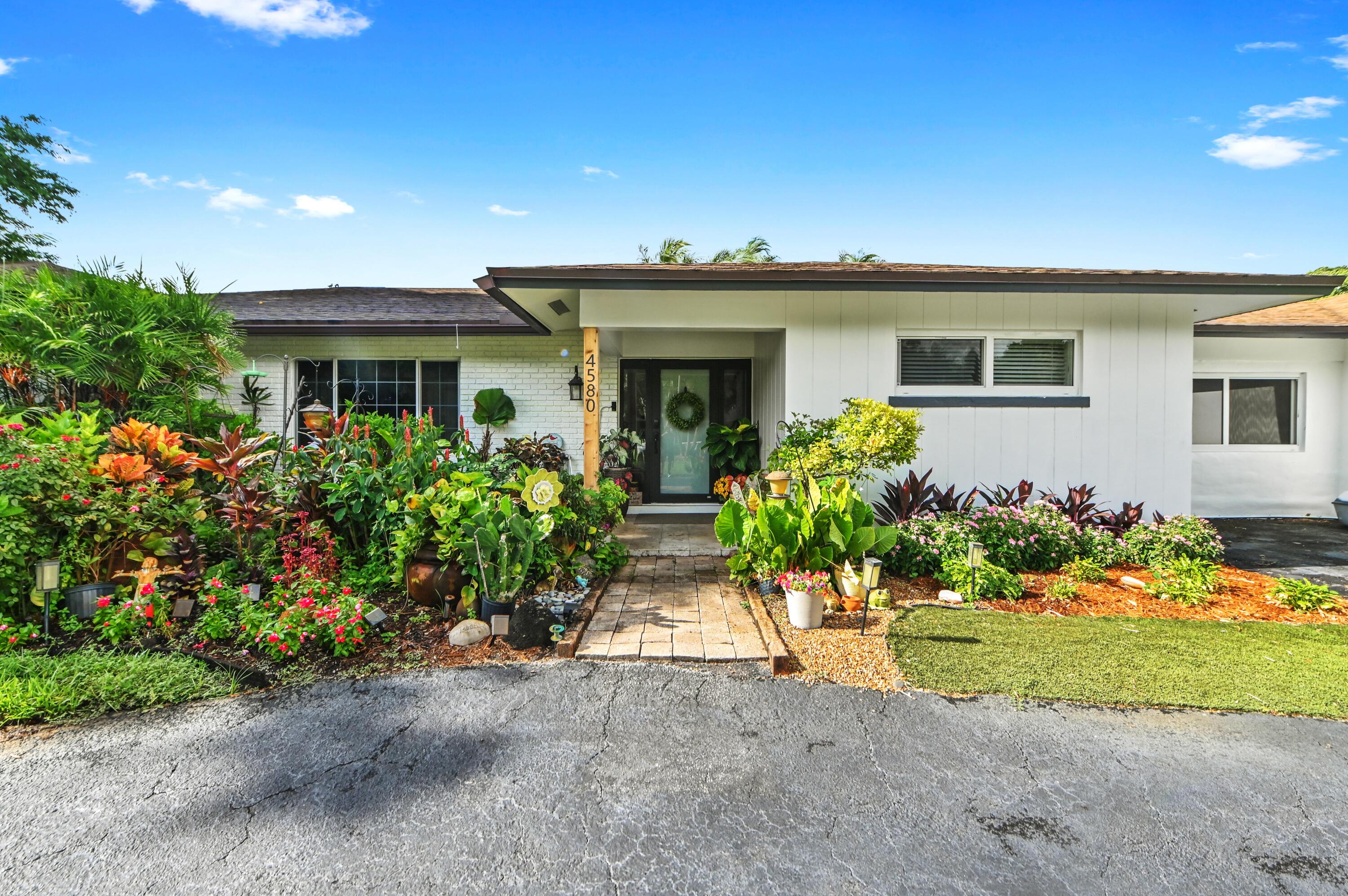4580 Glenwood, Coconut Creek FL 33066