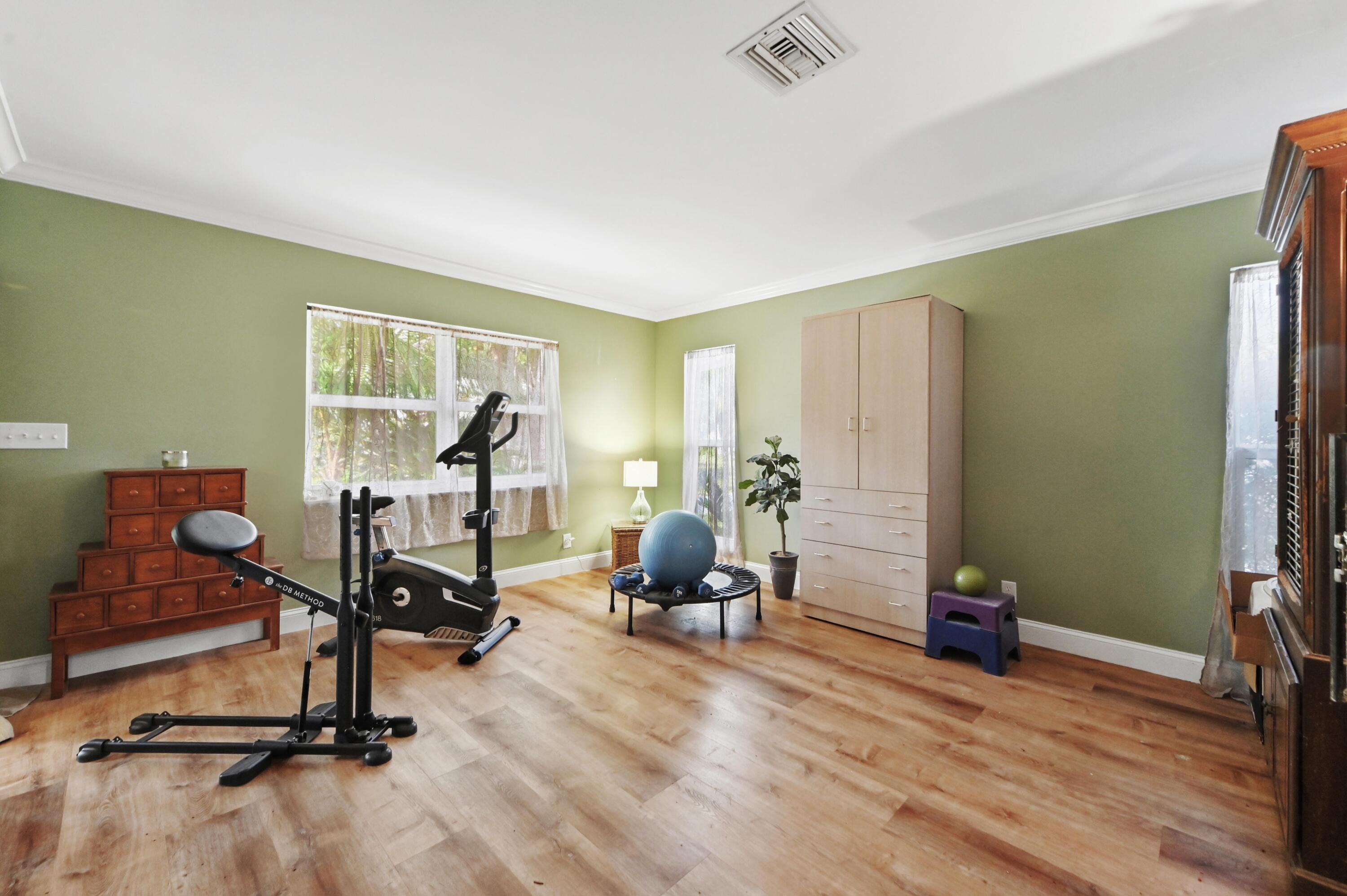 4580 Glenwood, Coconut Creek FL 33066