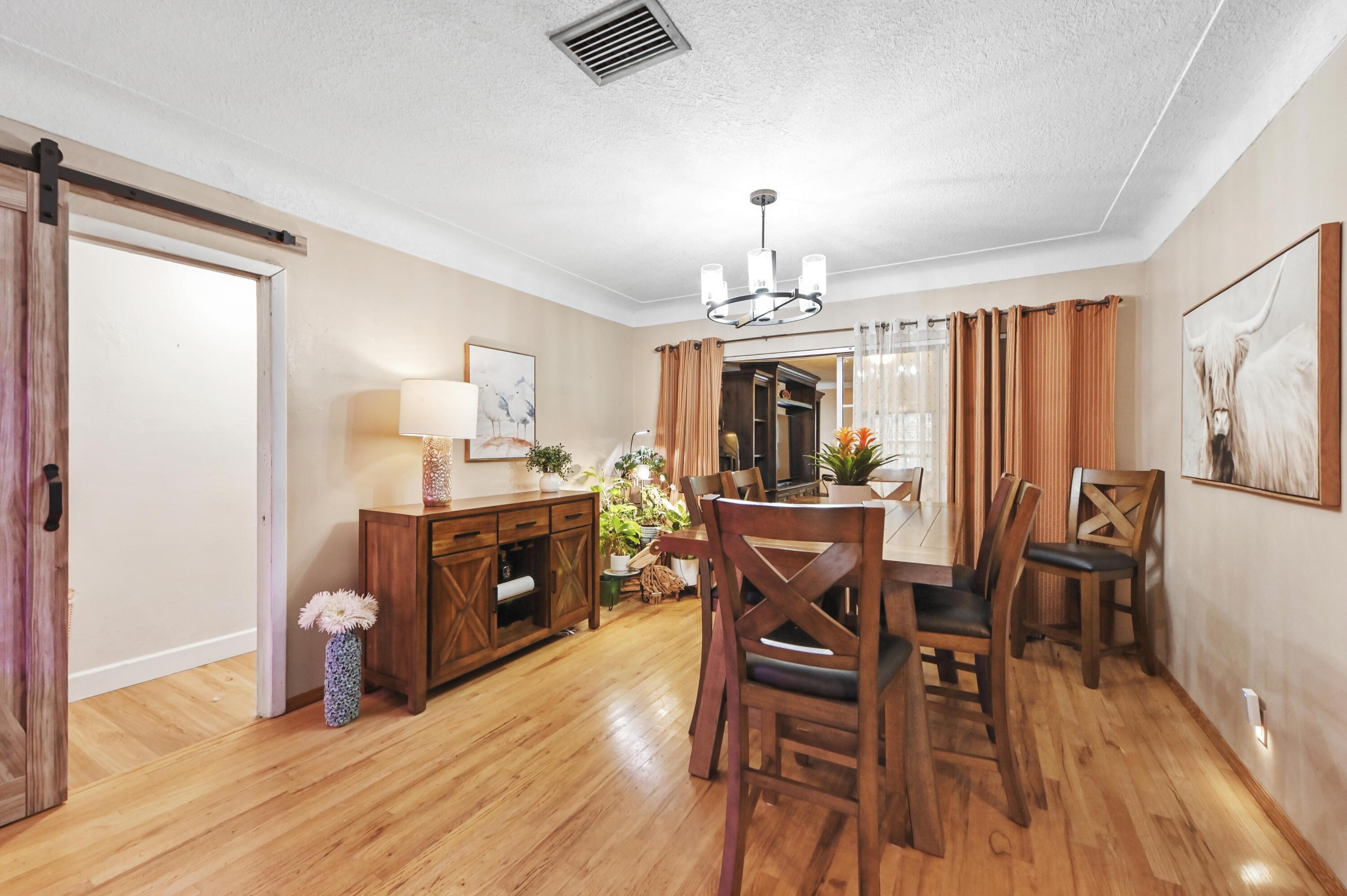4580 Glenwood, Coconut Creek FL 33066