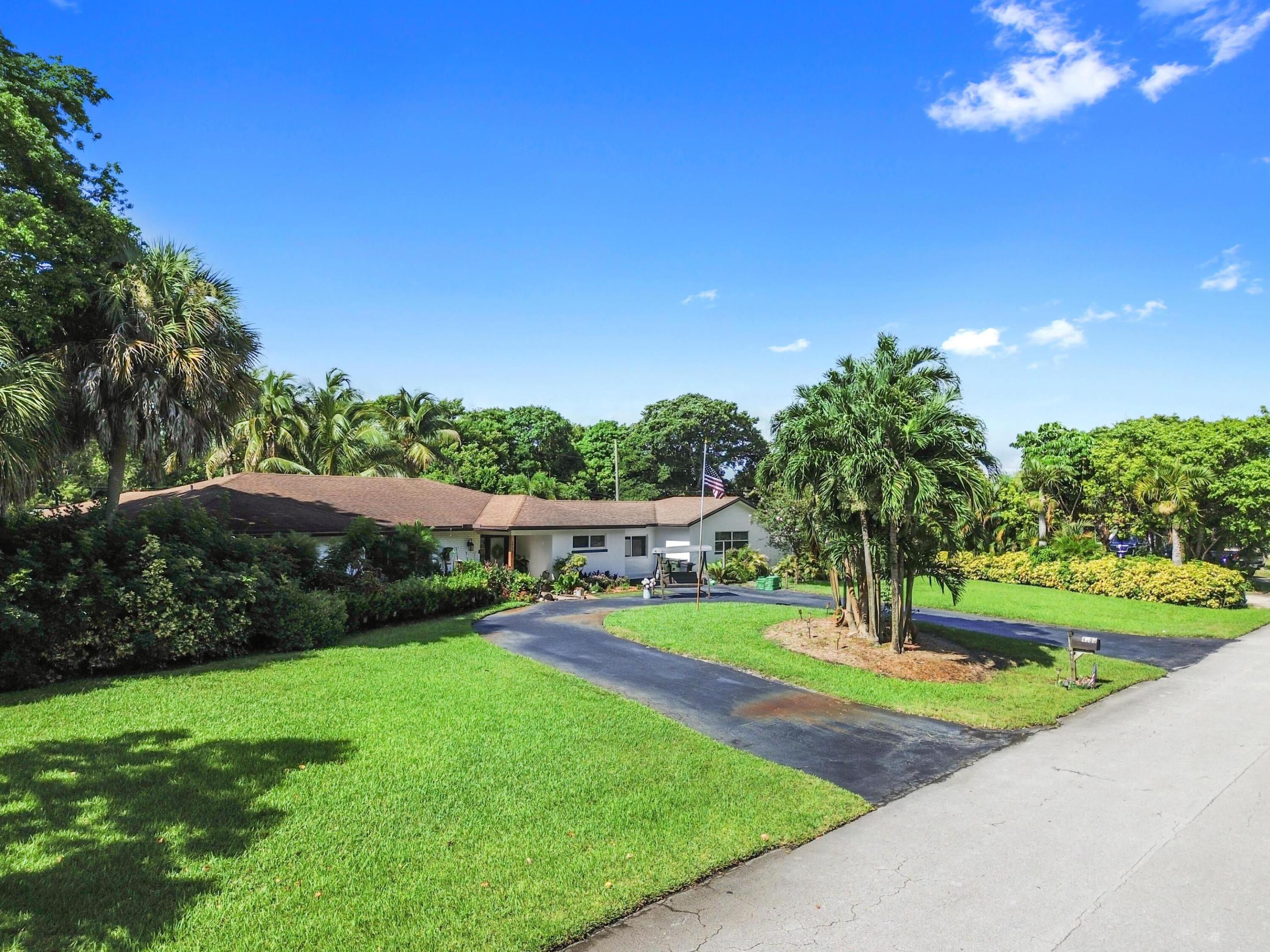 4580 Glenwood, Coconut Creek FL 33066