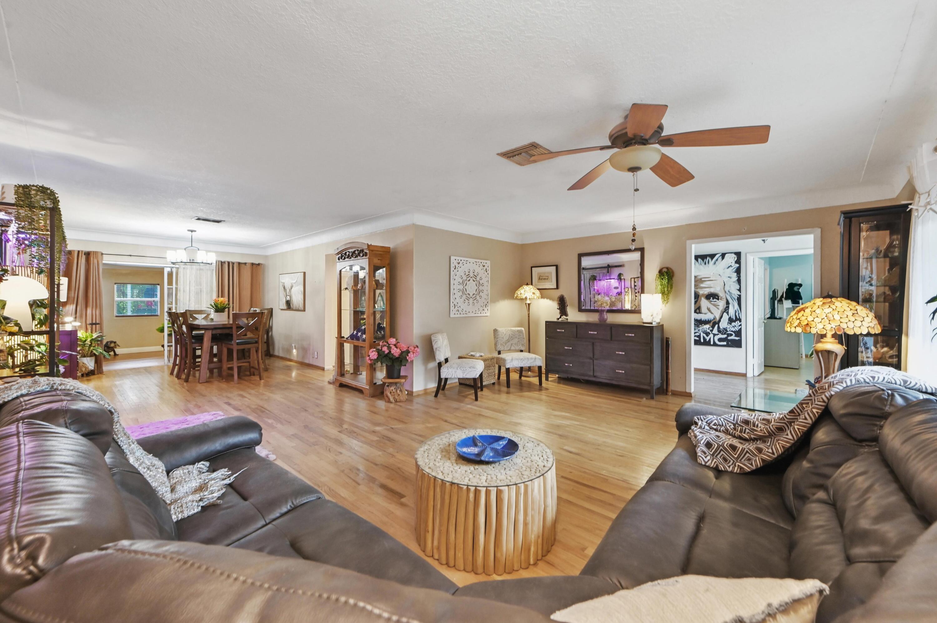 4580 Glenwood, Coconut Creek FL 33066