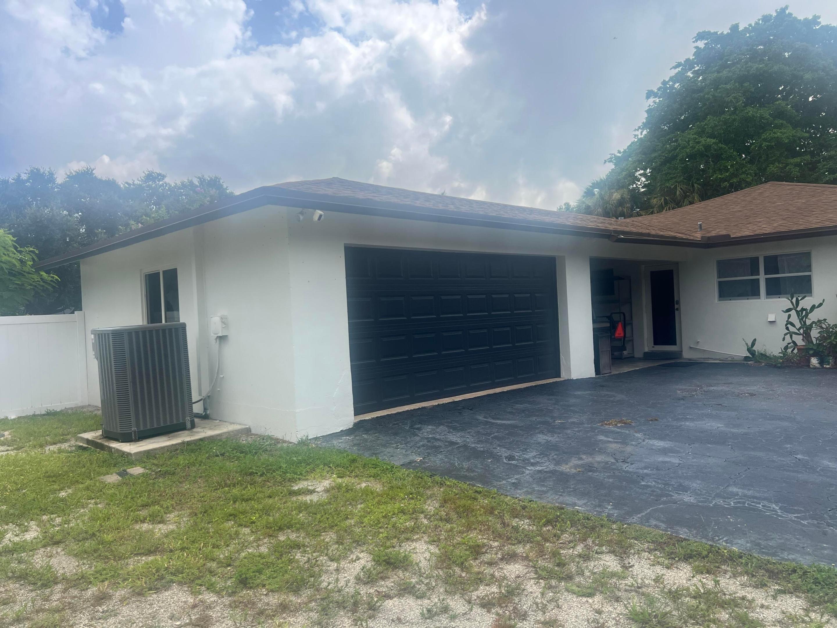 4580 Glenwood, Coconut Creek FL 33066