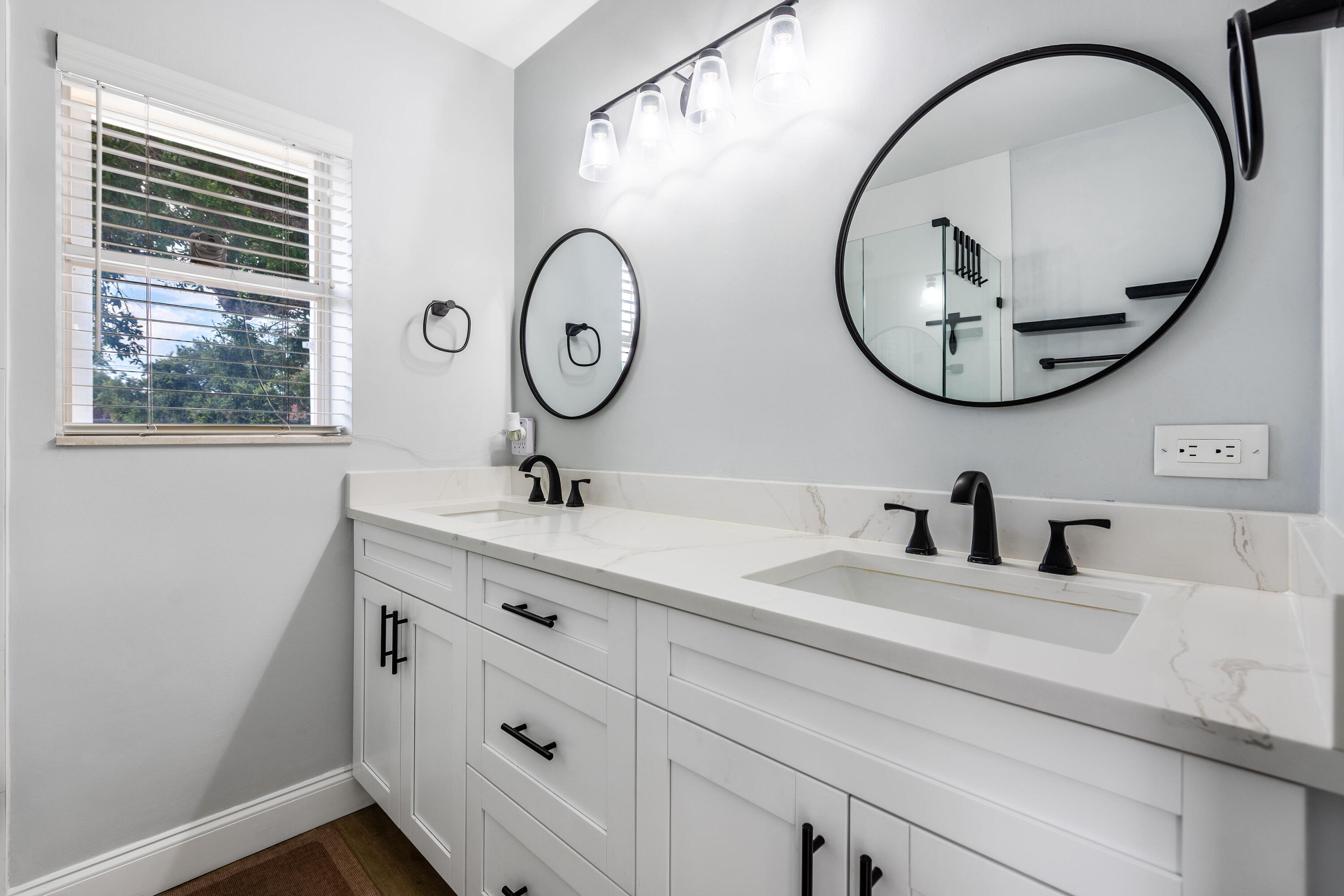 8135 Bridgewater #35C, Lake Clarke Shores FL 33406