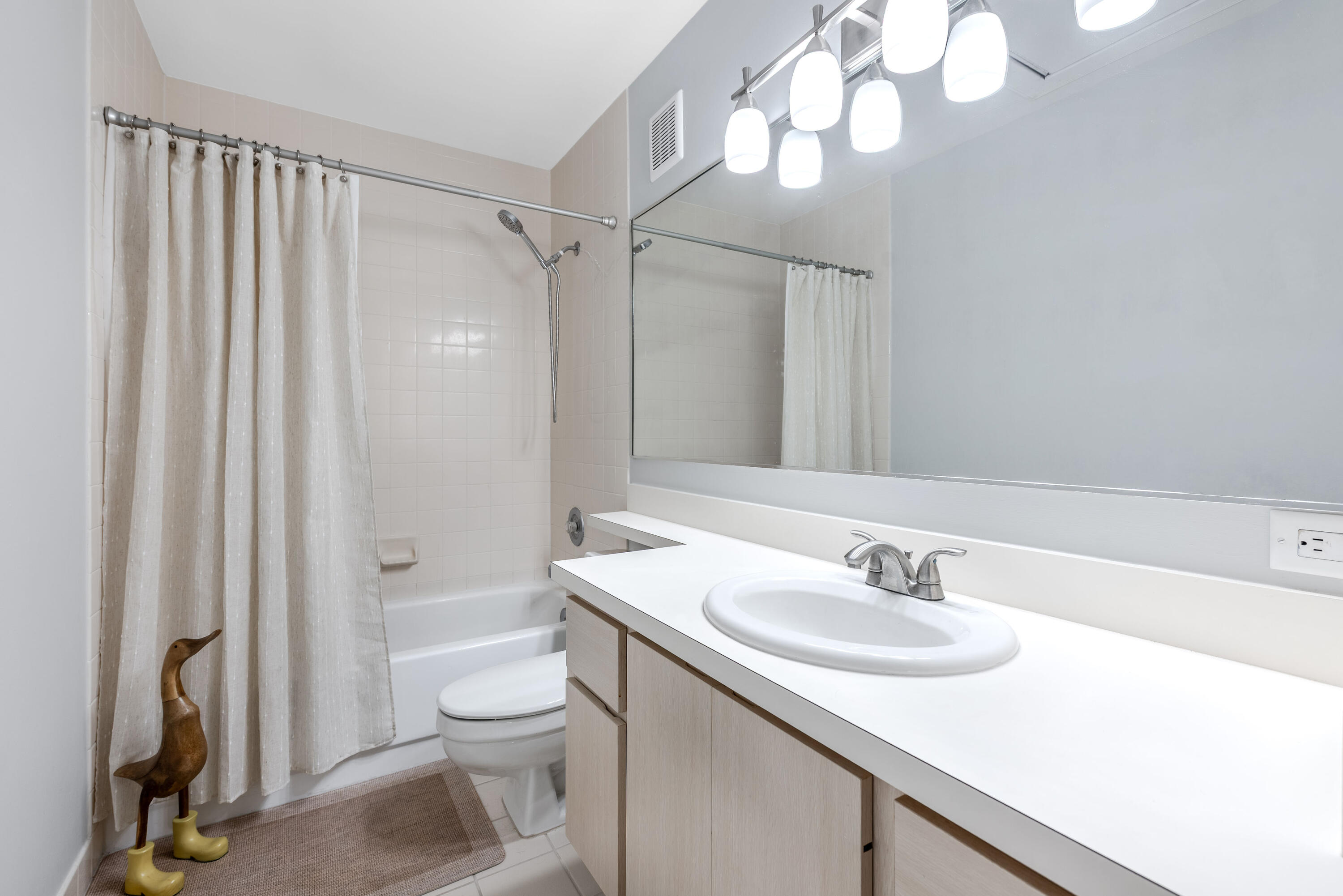 8135 Bridgewater #35C, Lake Clarke Shores FL 33406