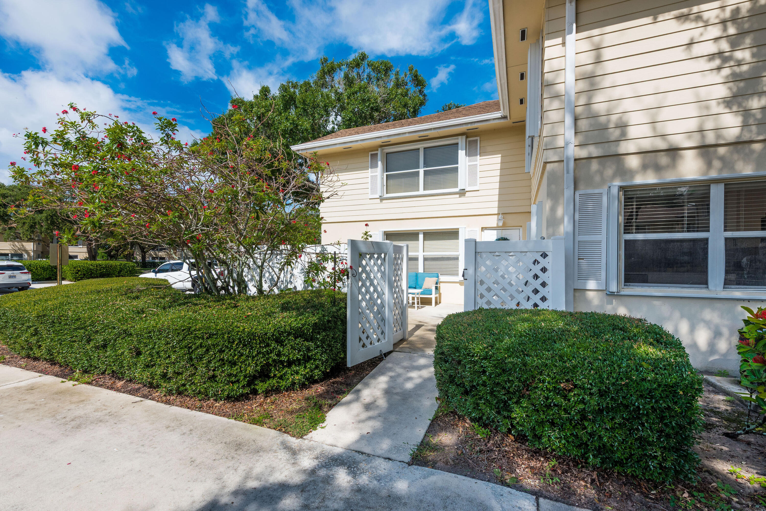 8135 Bridgewater #35C, Lake Clarke Shores FL 33406