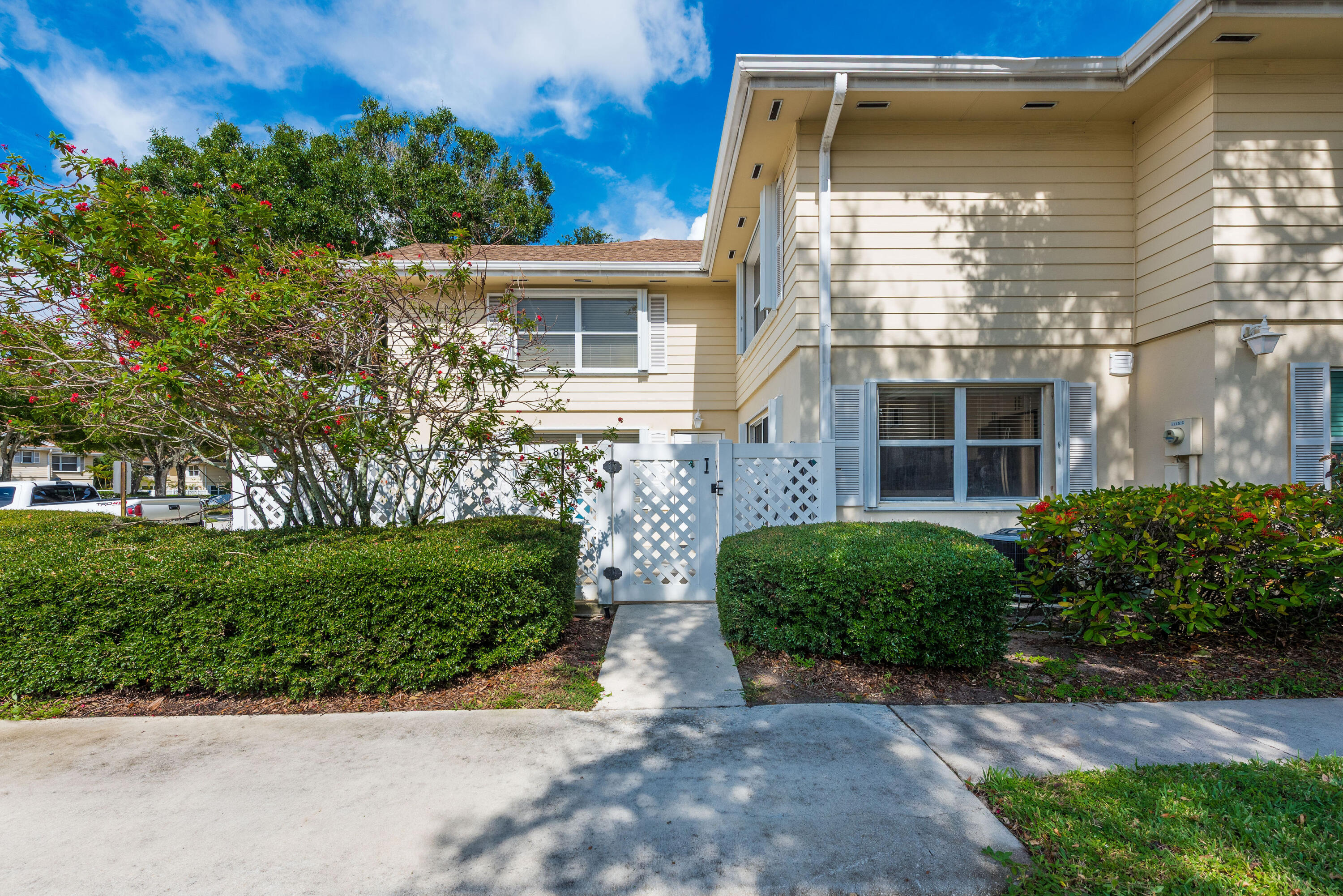 8135 Bridgewater #35C, Lake Clarke Shores FL 33406