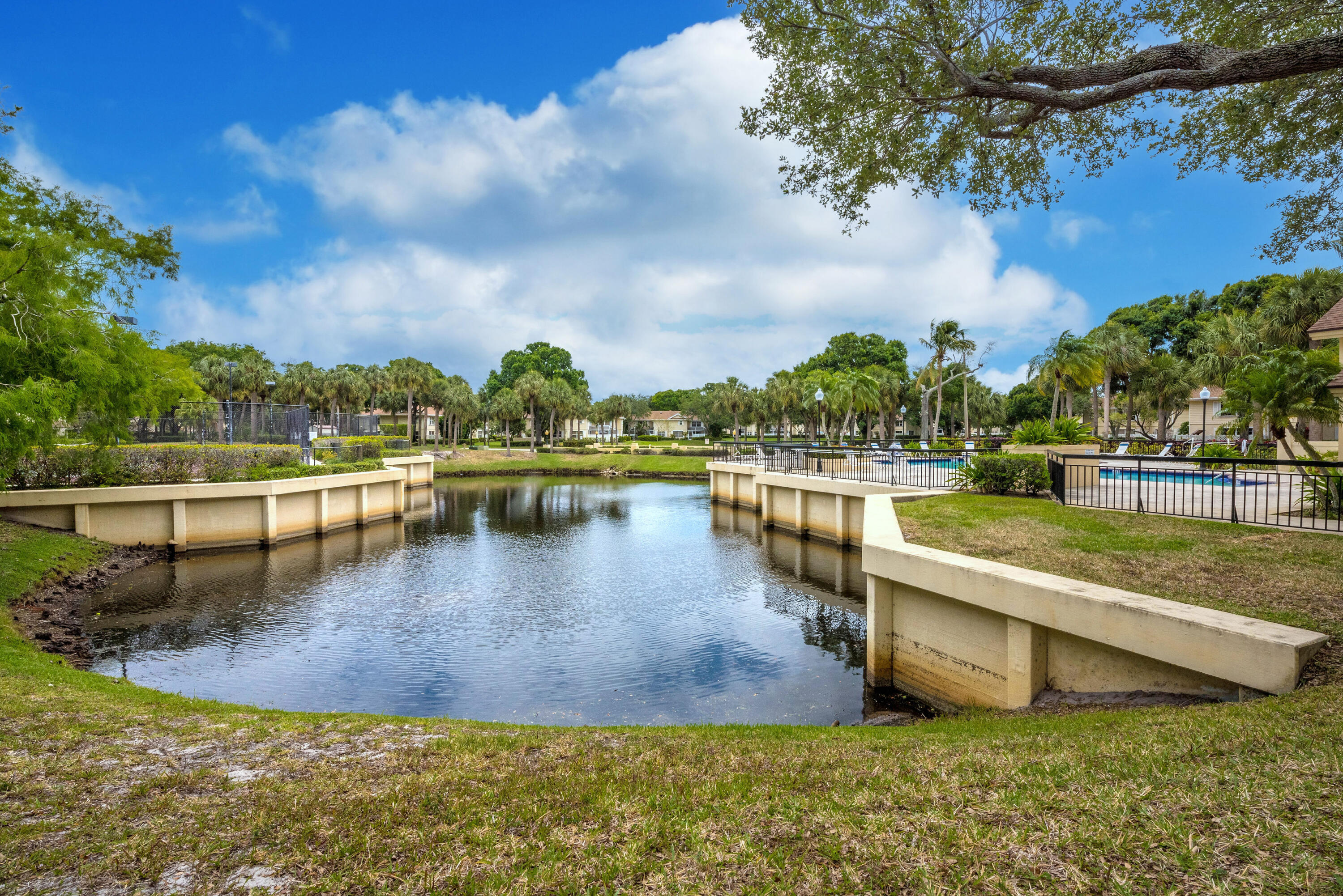 8135 Bridgewater #35C, Lake Clarke Shores FL 33406