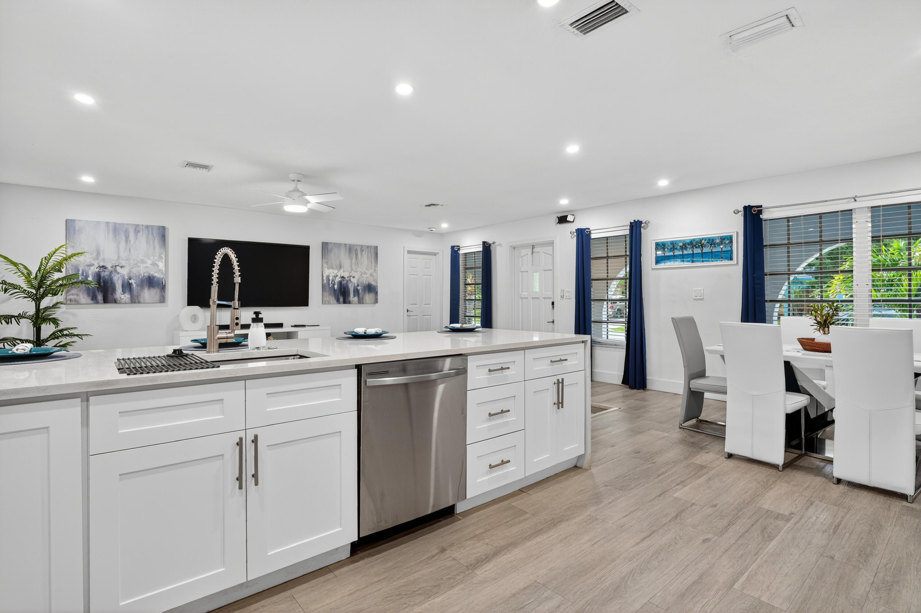 4421 NW 2ND, Coconut Creek FL 33066