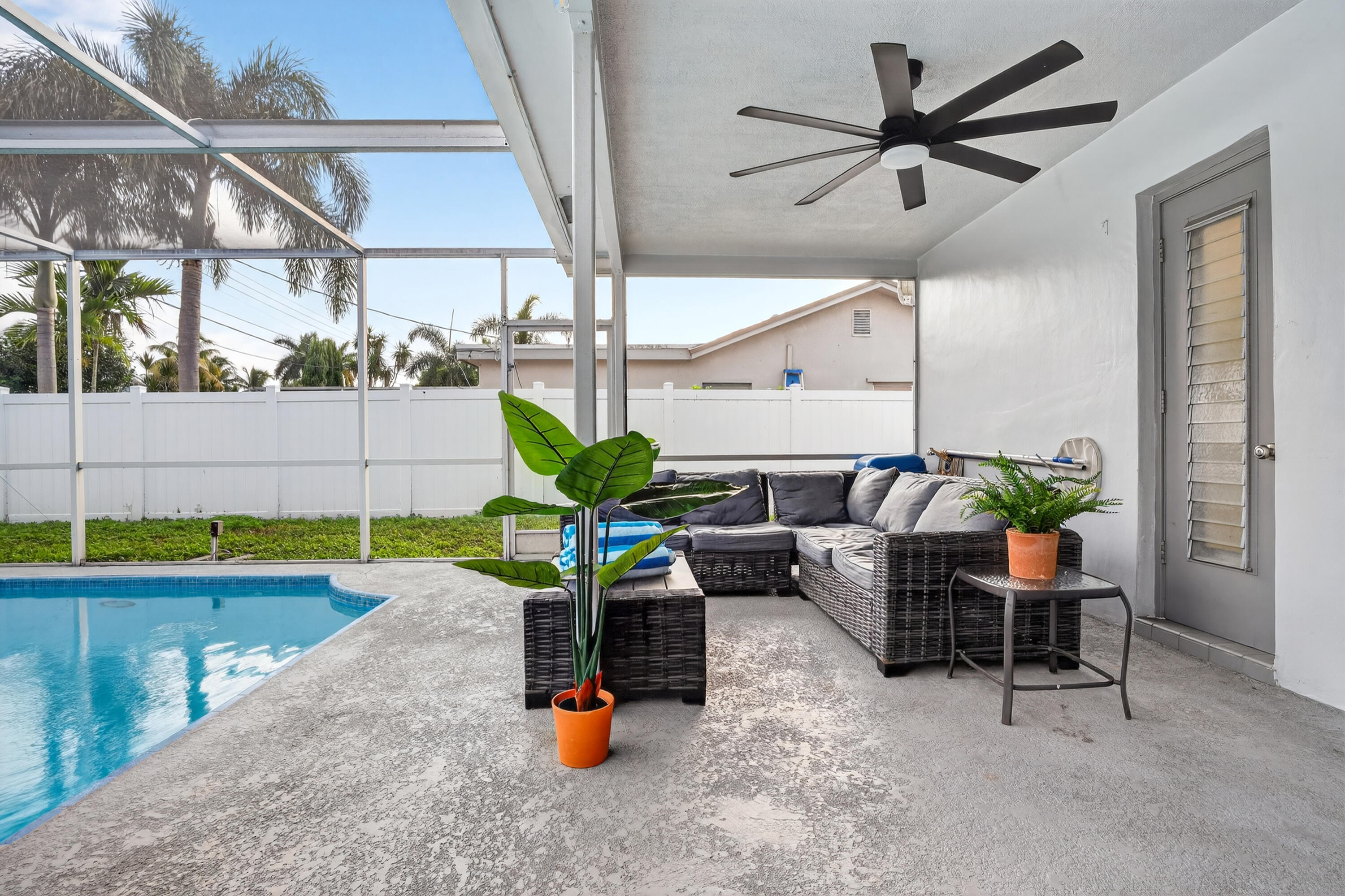 4421 NW 2ND, Coconut Creek FL 33066