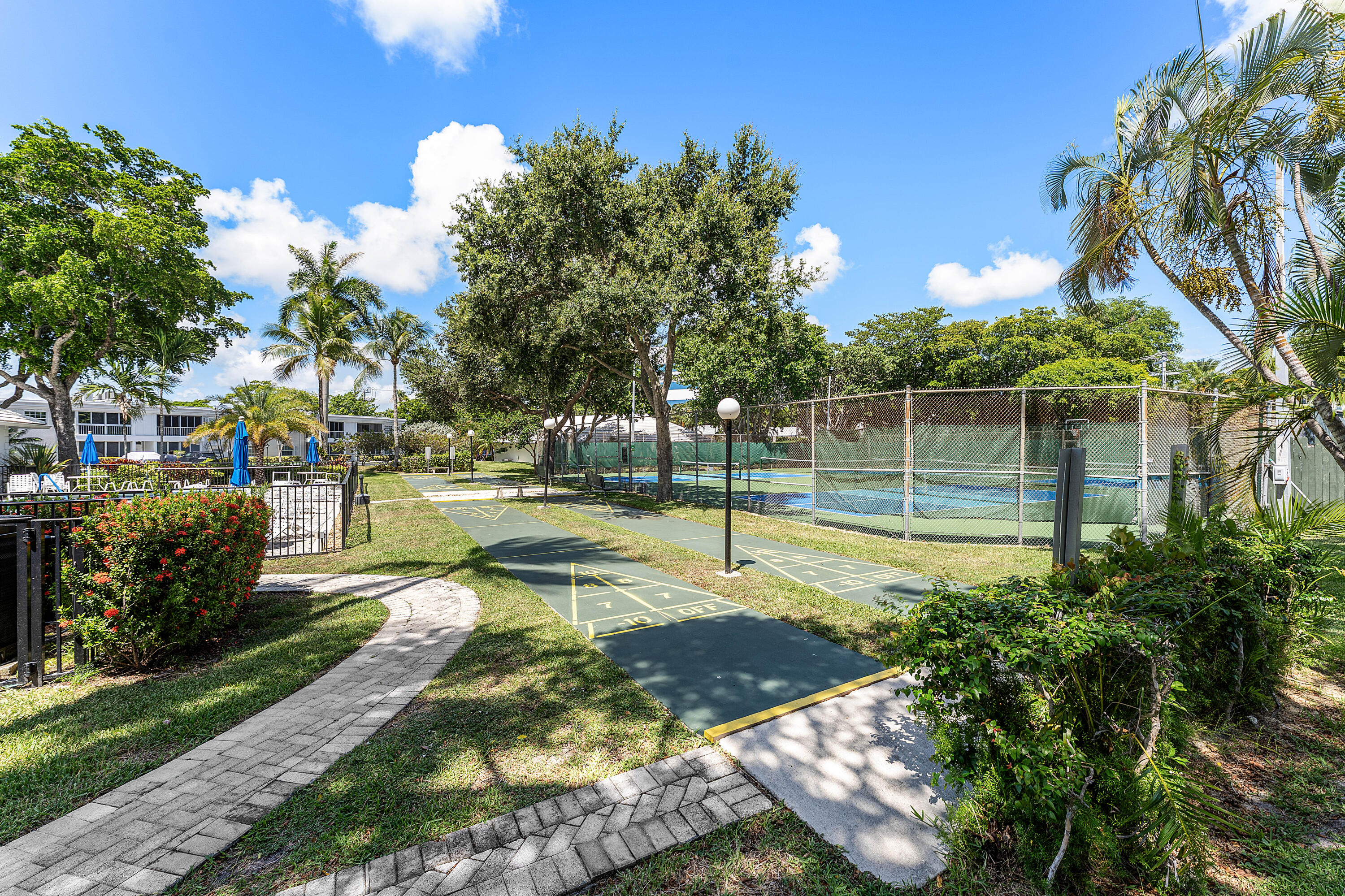 6319 Bay Club #1, Fort Lauderdale FL 33308