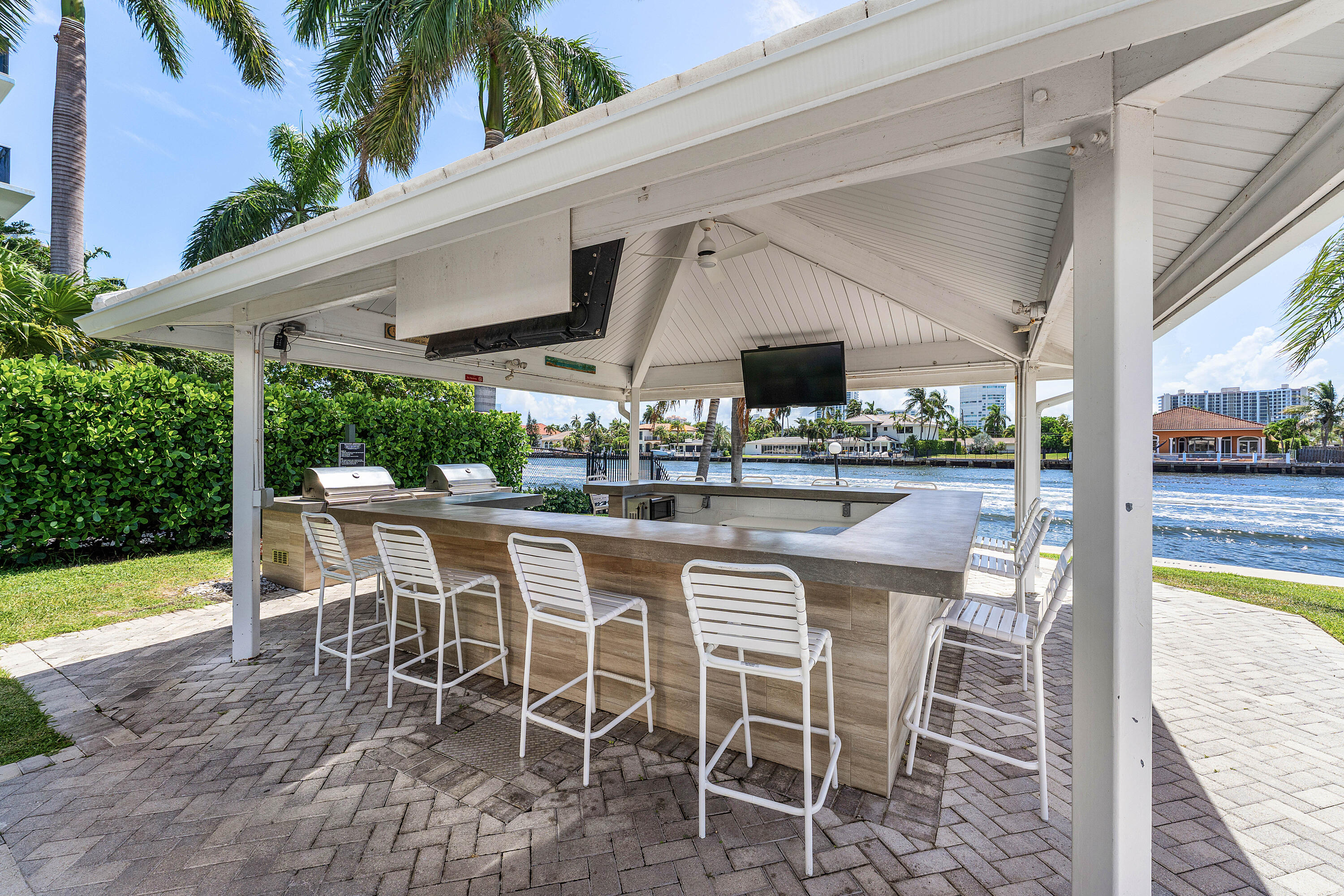 6319 Bay Club #1, Fort Lauderdale FL 33308