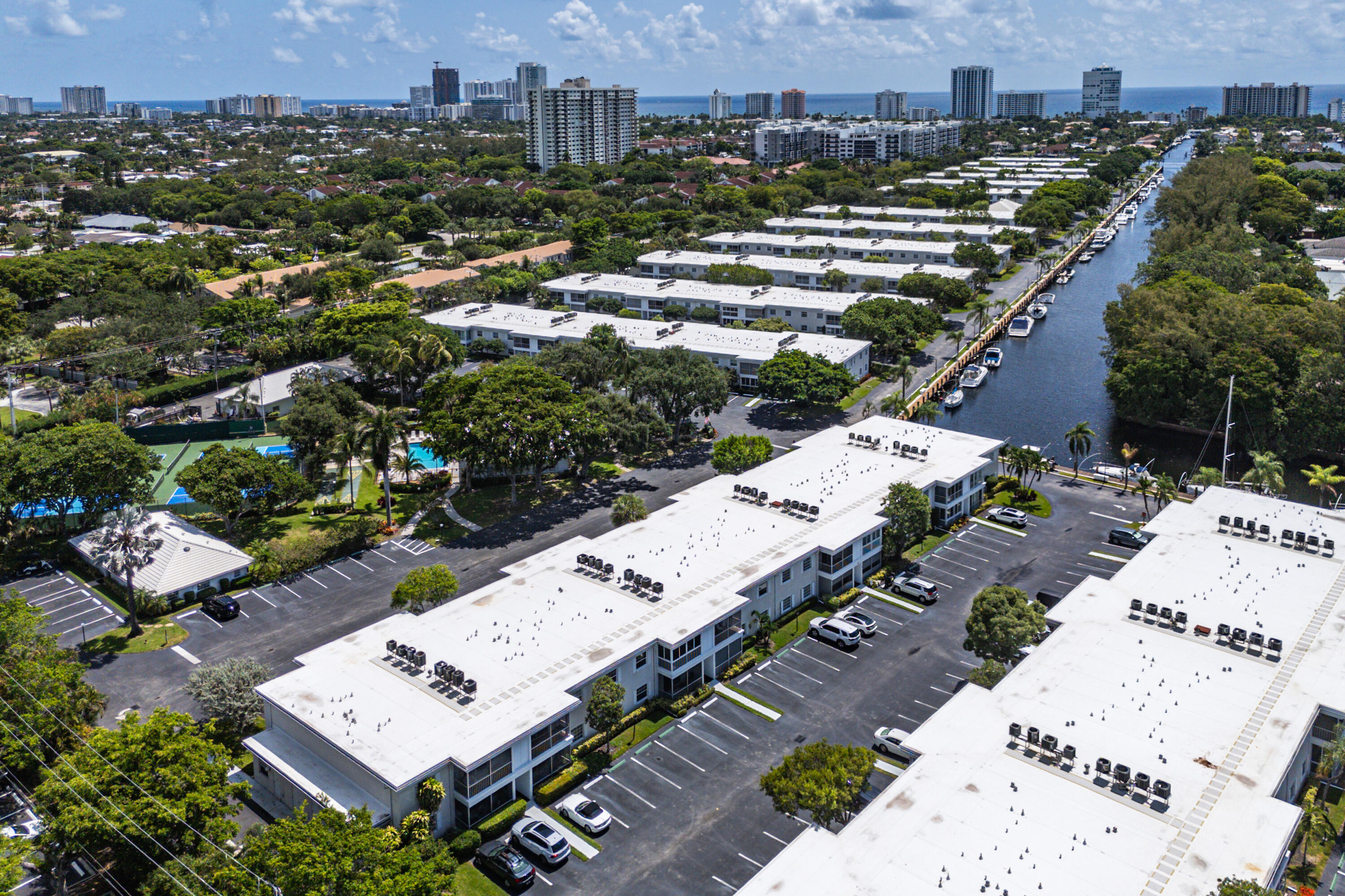 6319 Bay Club #1, Fort Lauderdale FL 33308