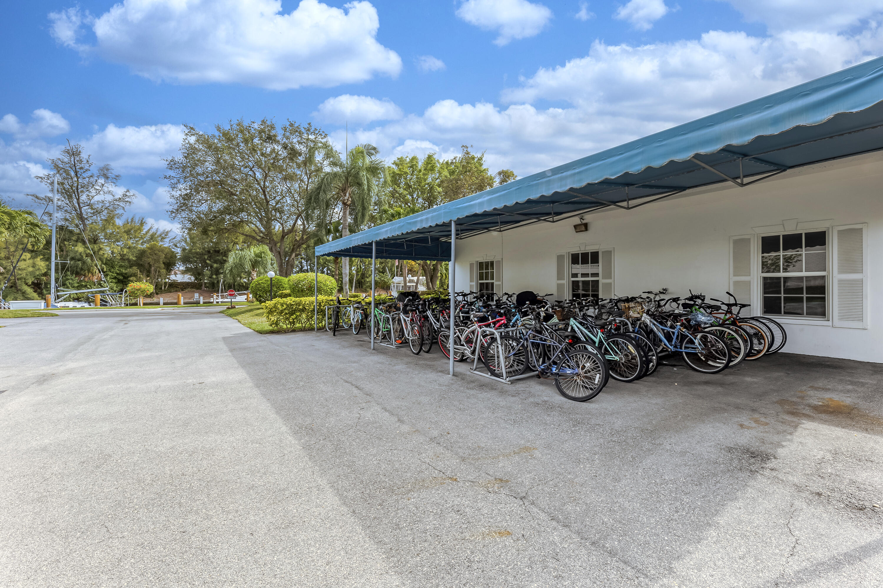 6319 Bay Club #1, Fort Lauderdale FL 33308