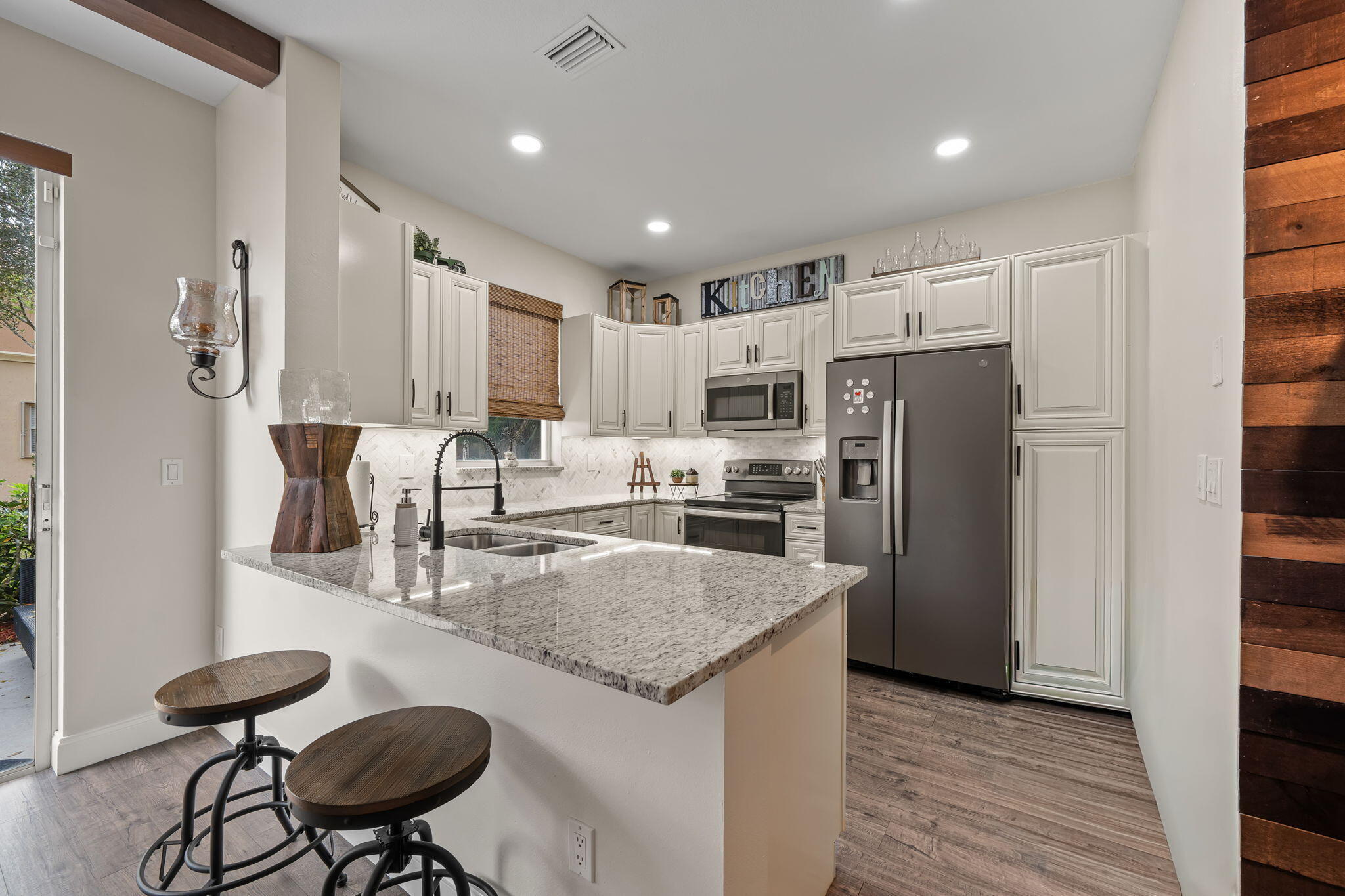 123 Wakulla Springs, Royal Palm Beach FL 33411