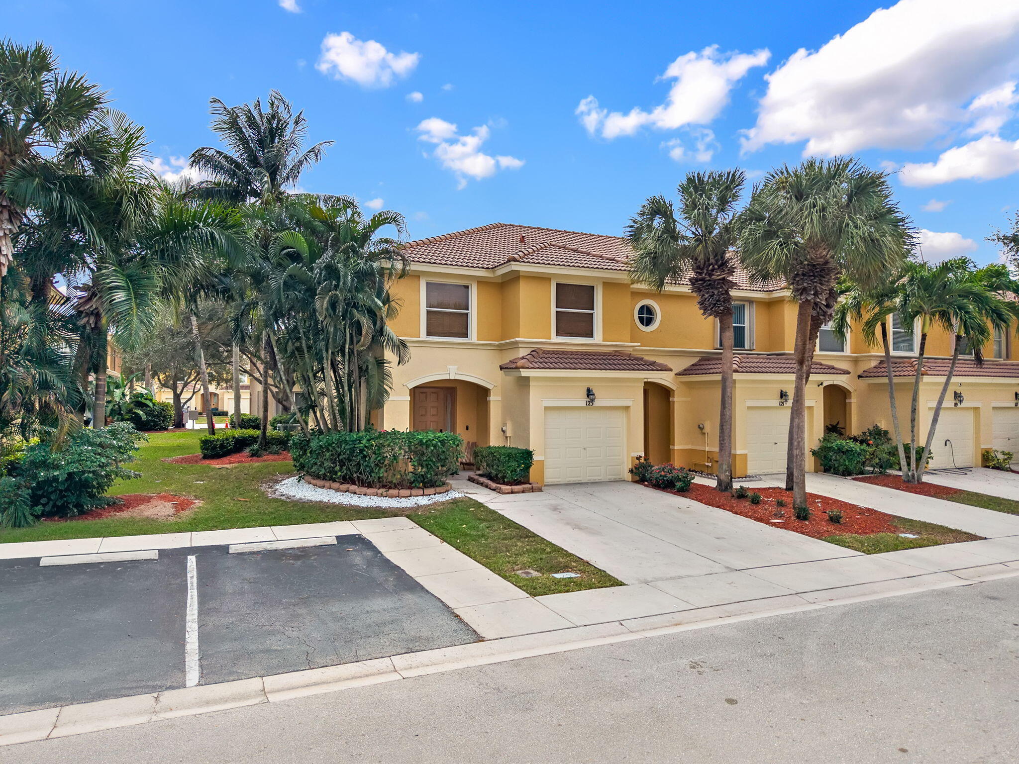 123 Wakulla Springs, Royal Palm Beach FL 33411
