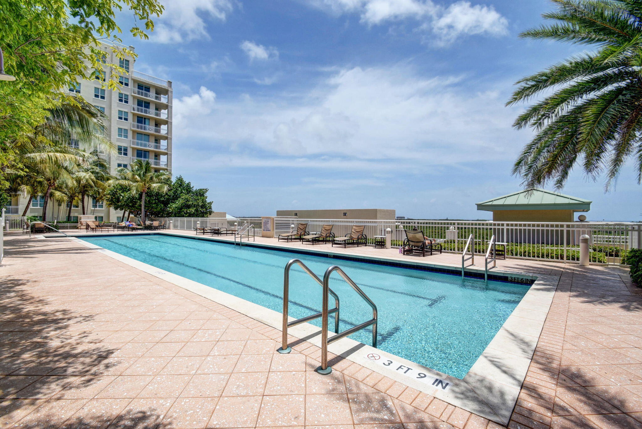 350 N FEDERAL #813, Boynton Beach FL 33435