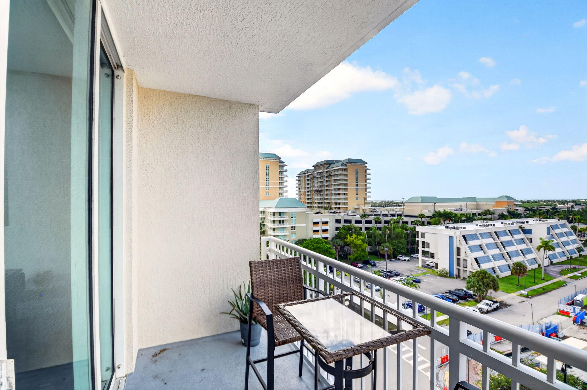350 N FEDERAL #813, Boynton Beach FL 33435