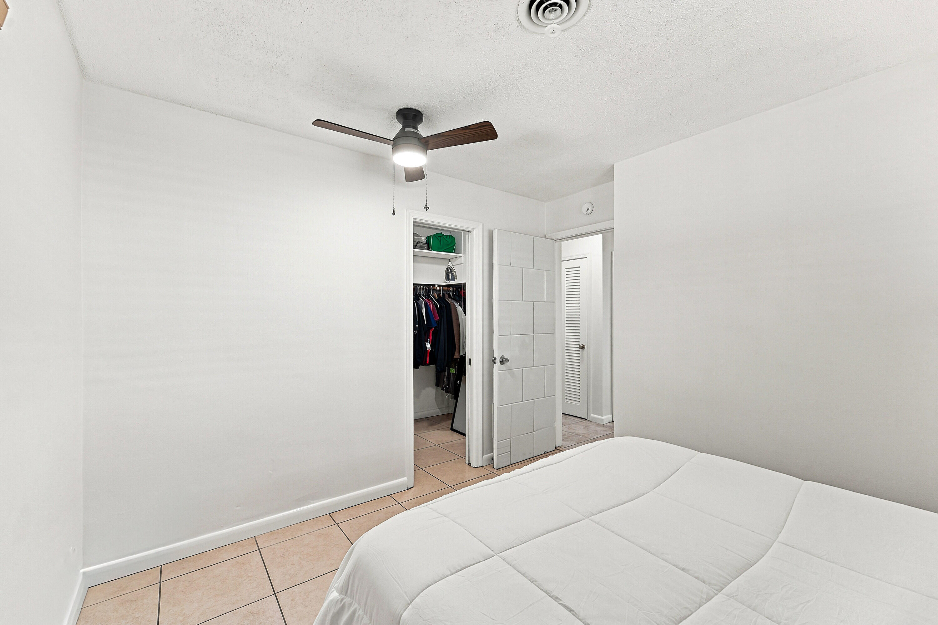 2908 NW 48TH, Tamarac FL 33309