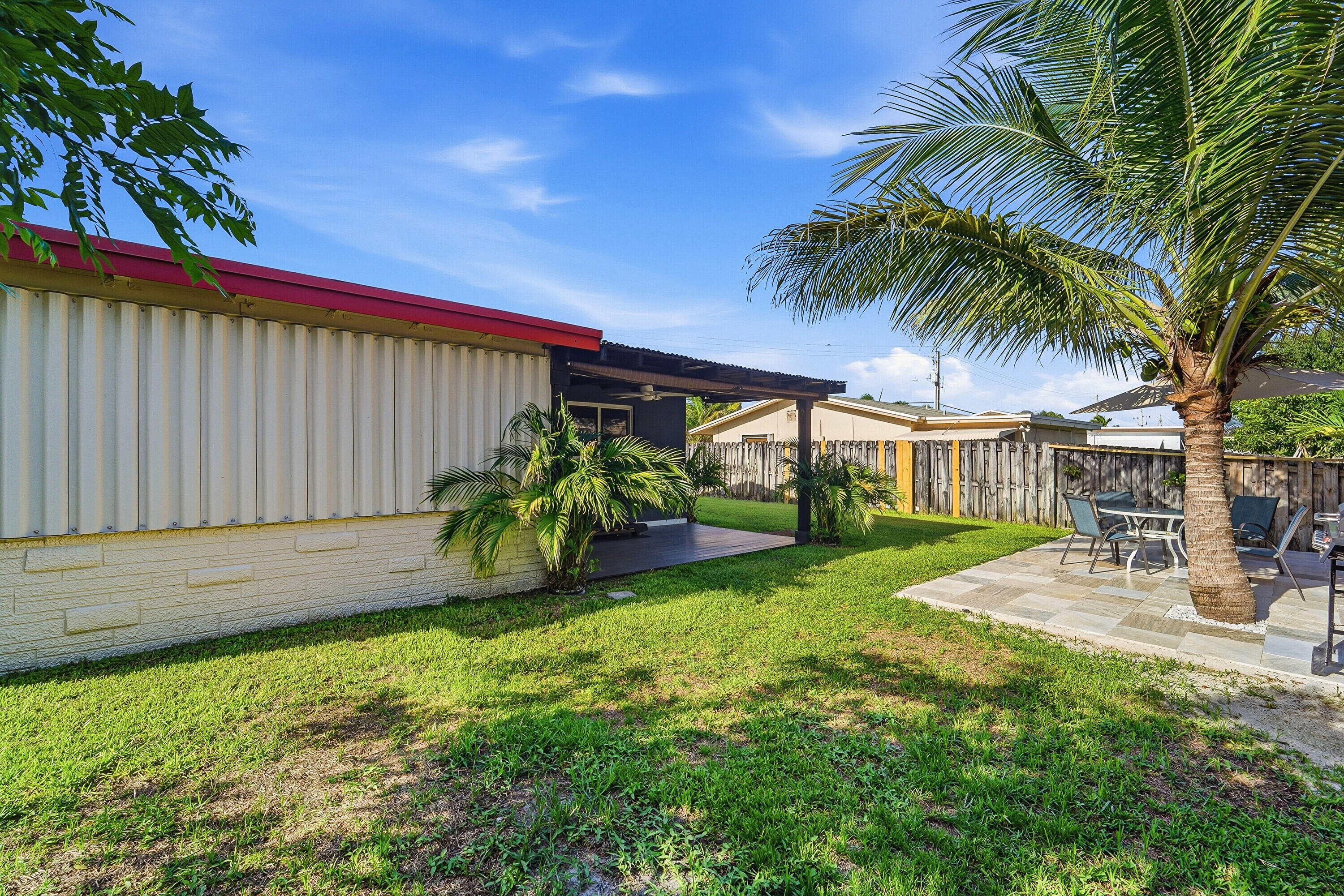 2908 NW 48TH, Tamarac FL 33309