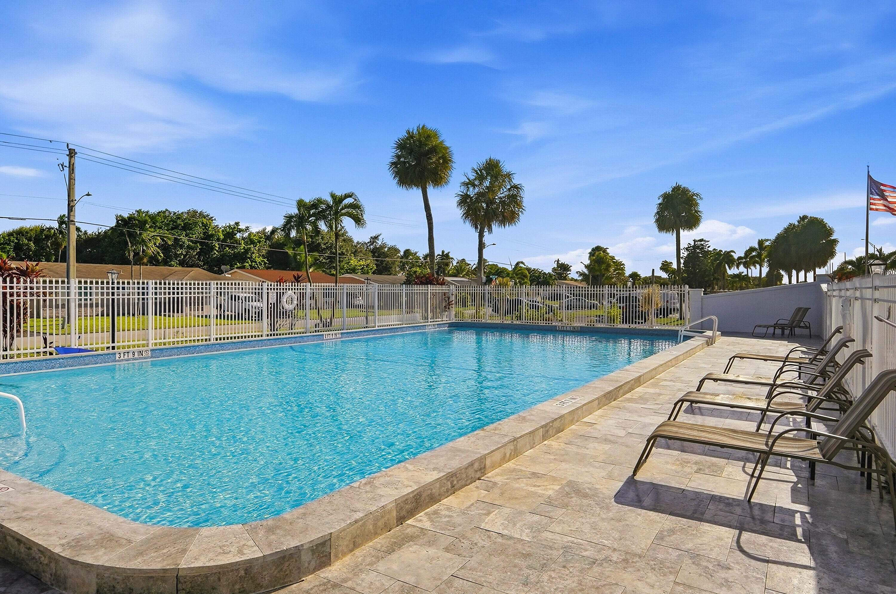 2908 NW 48TH, Tamarac FL 33309