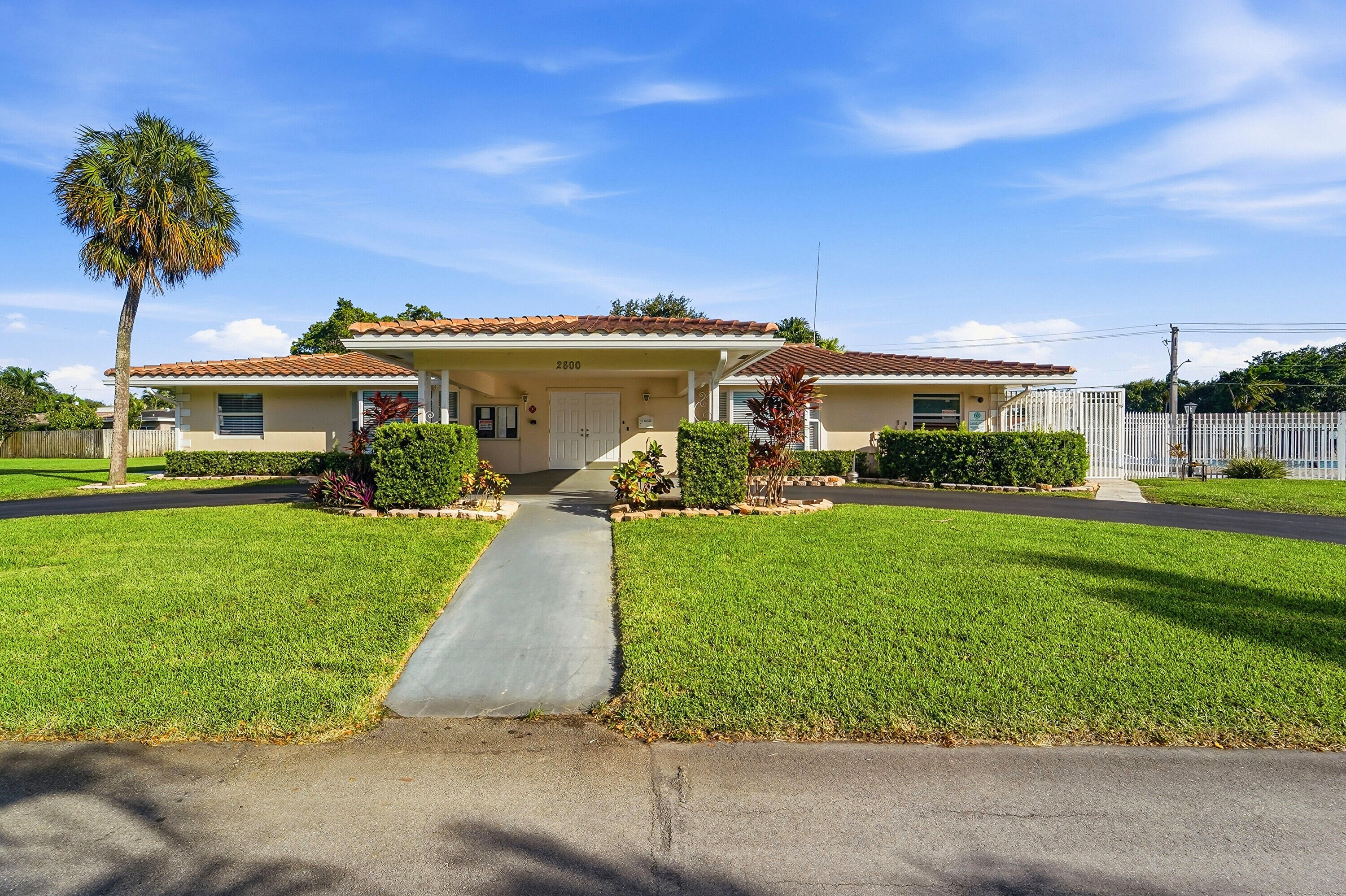 2908 NW 48TH, Tamarac FL 33309