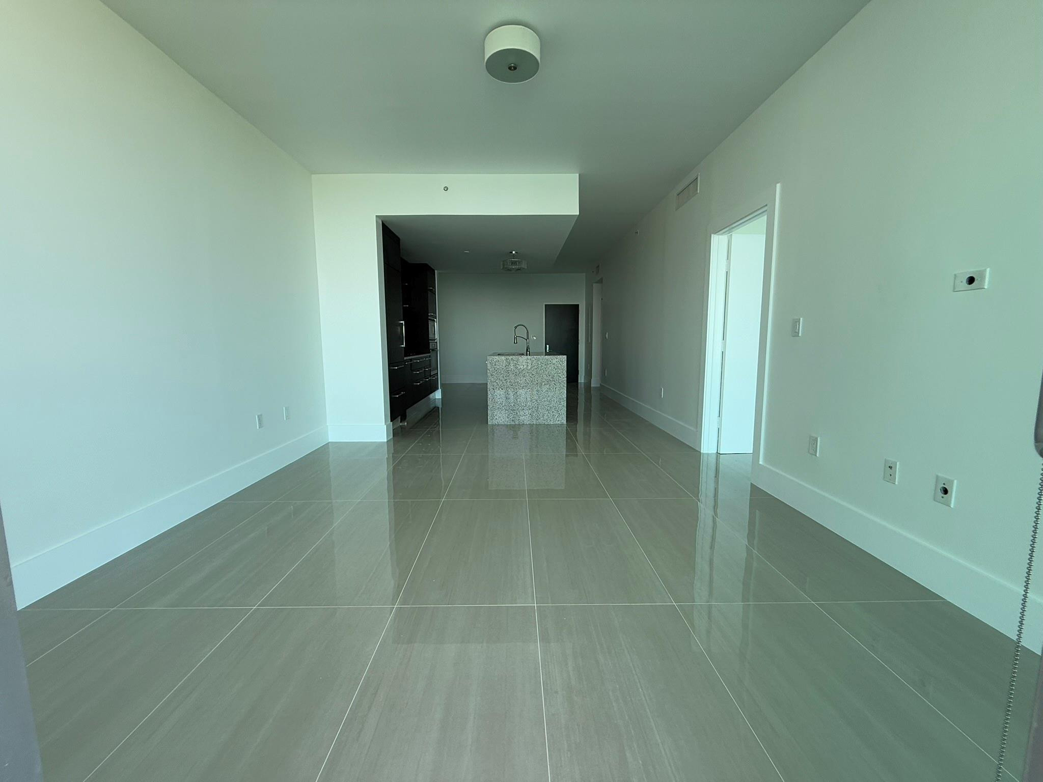 900 Biscayne #2807, Miami FL 33132