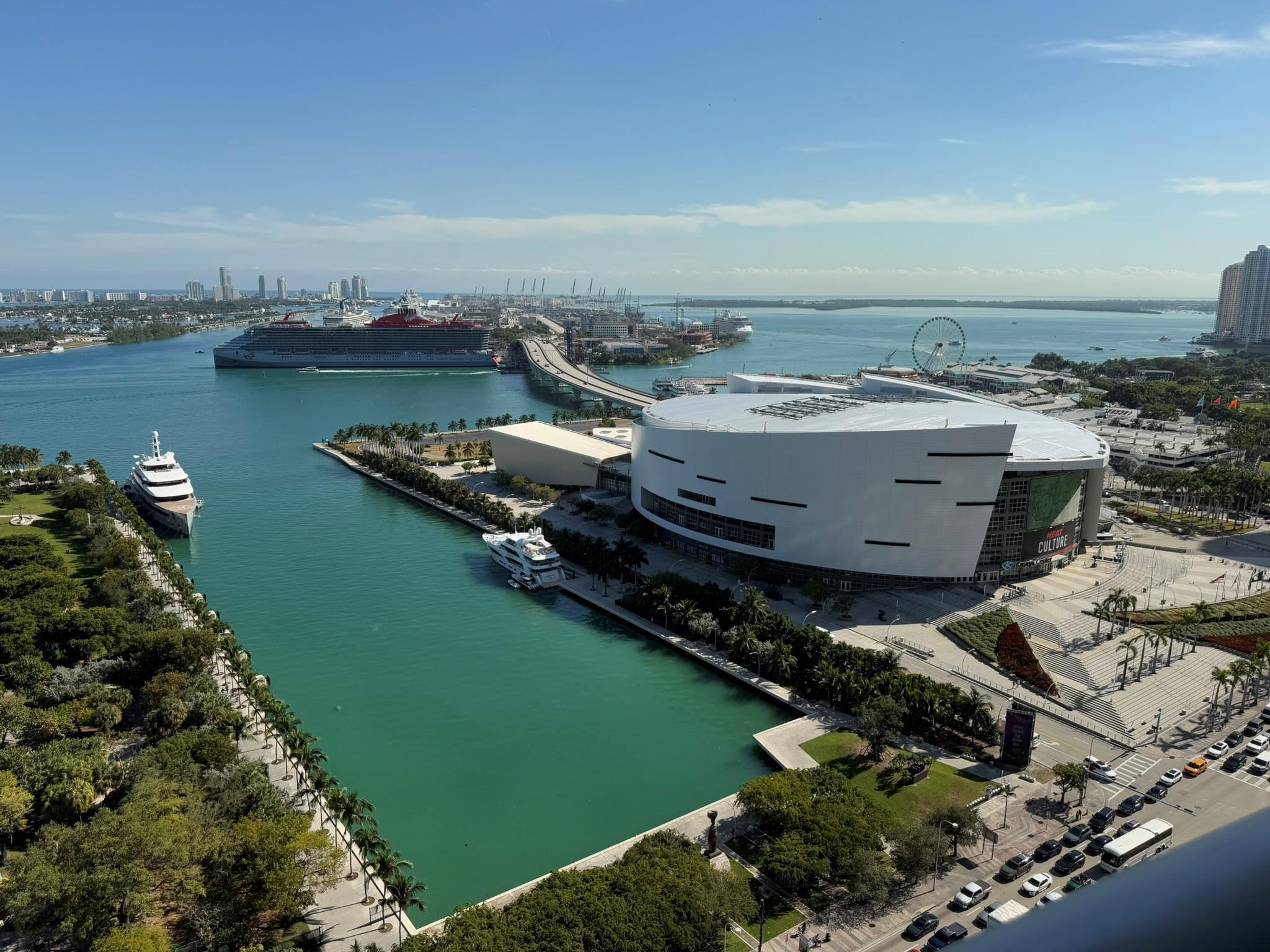 900 Biscayne #2807, Miami FL 33132