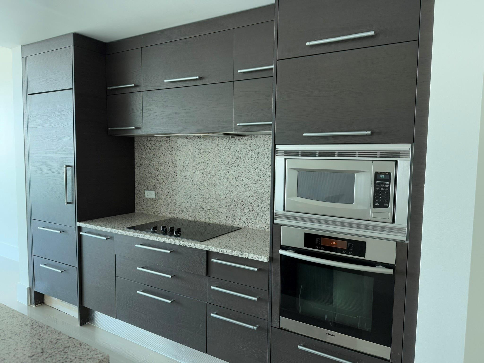 900 Biscayne #2807, Miami FL 33132