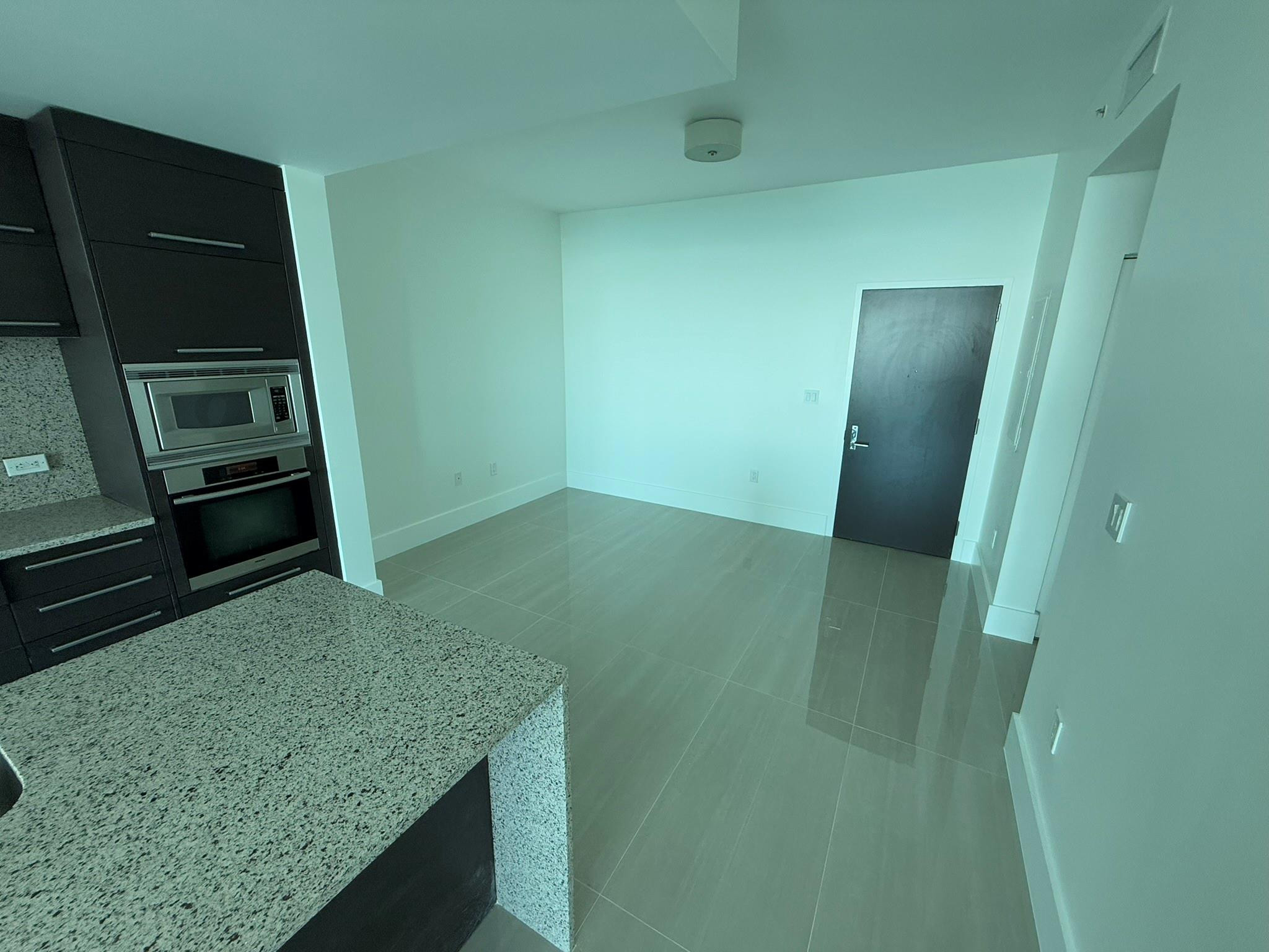 900 Biscayne #2807, Miami FL 33132