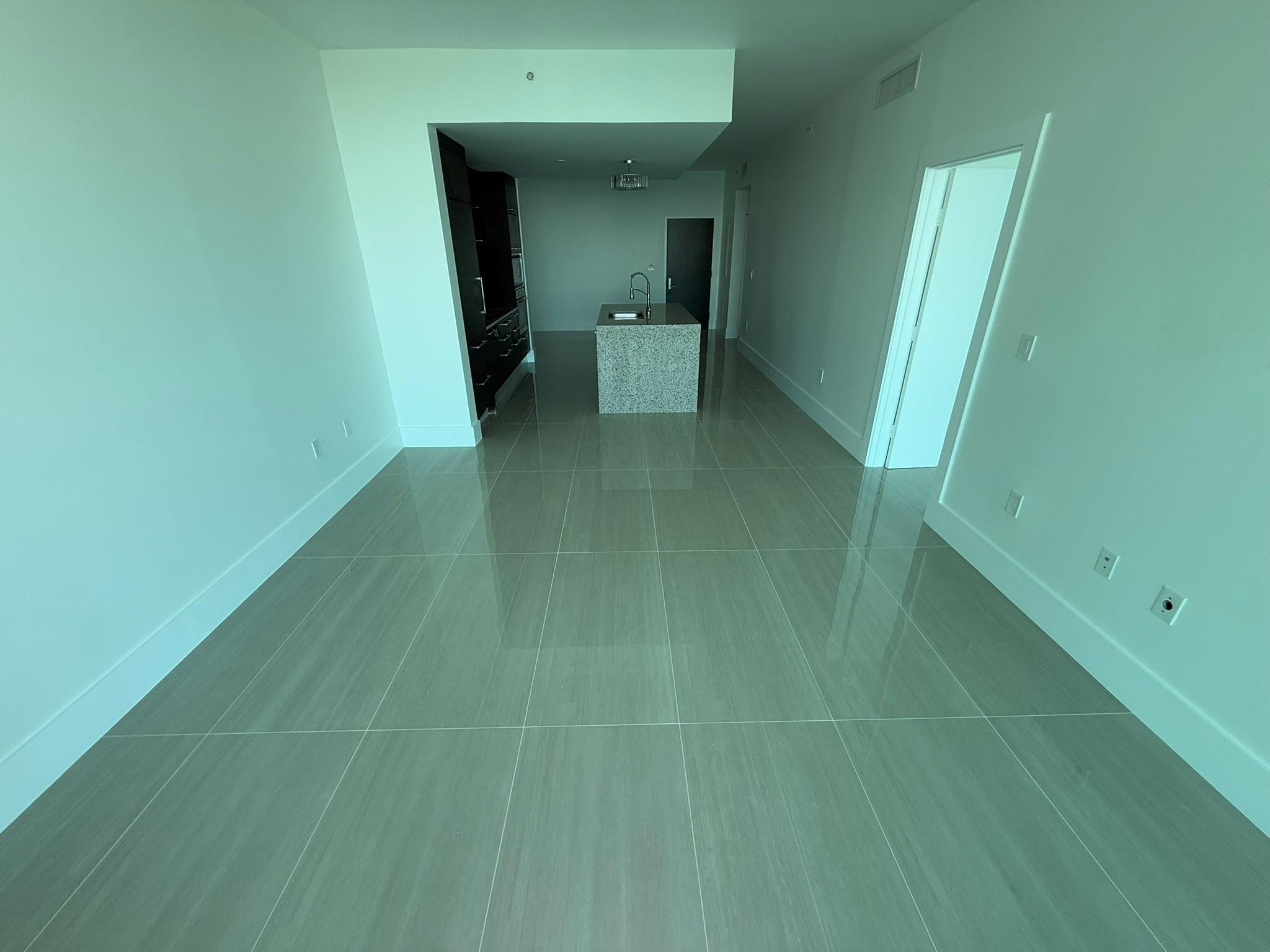 900 Biscayne #2807, Miami FL 33132