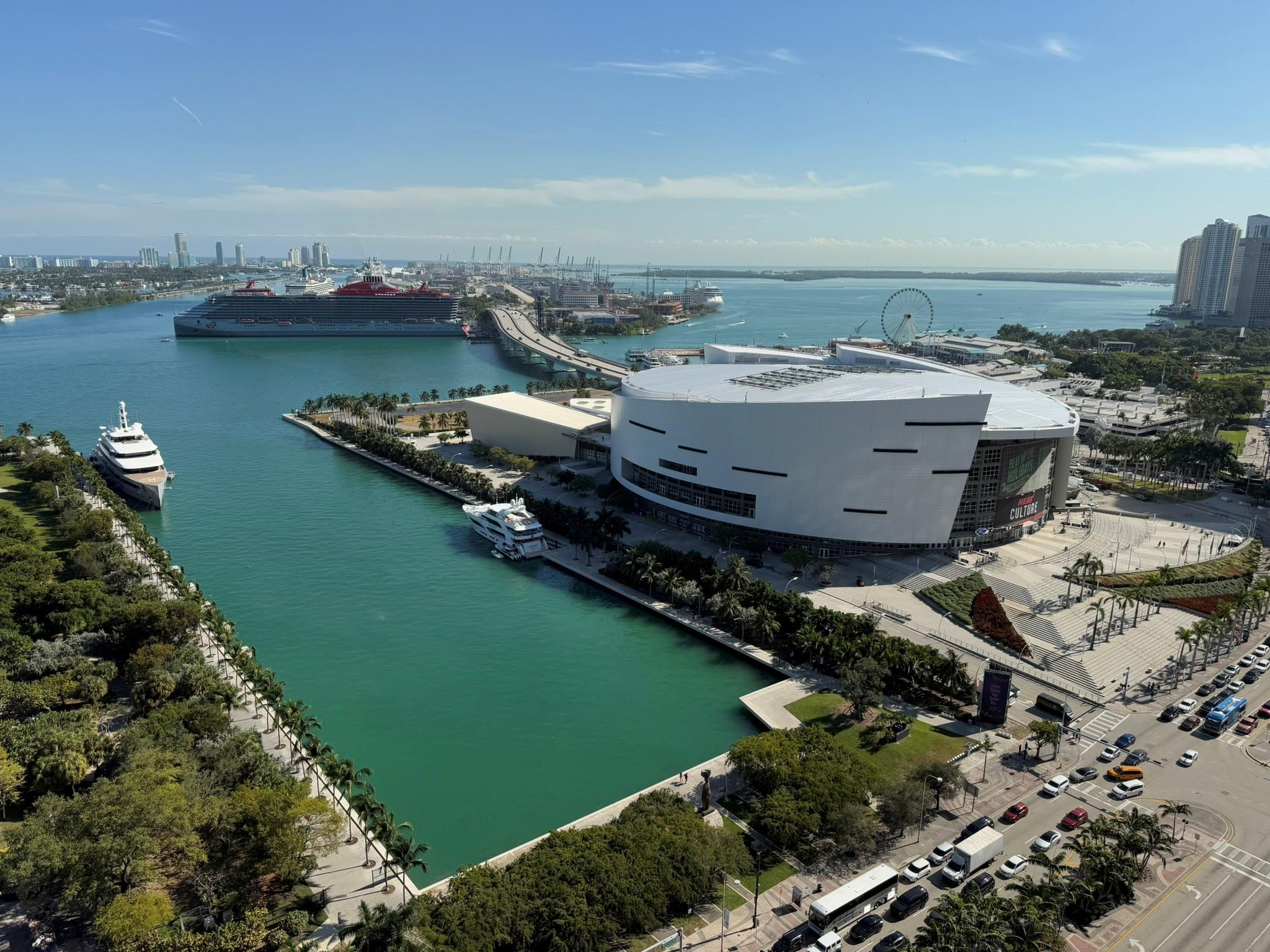 900 Biscayne #2807, Miami FL 33132